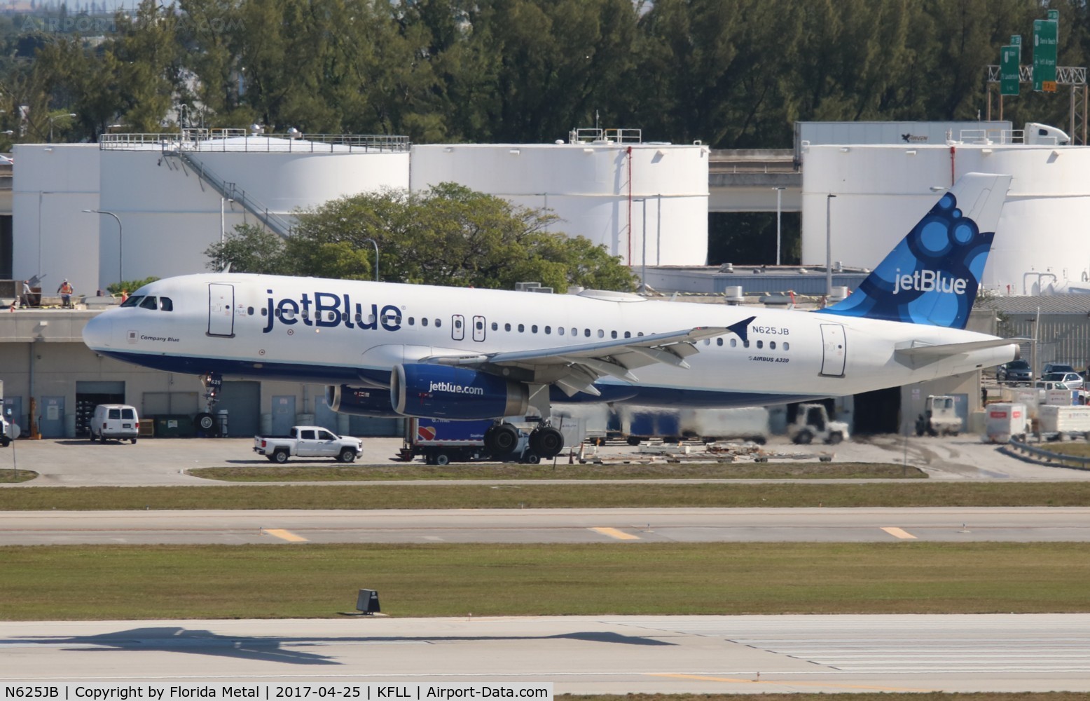 N625JB, 2005 Airbus A320-232 C/N 2535, FLL 2017