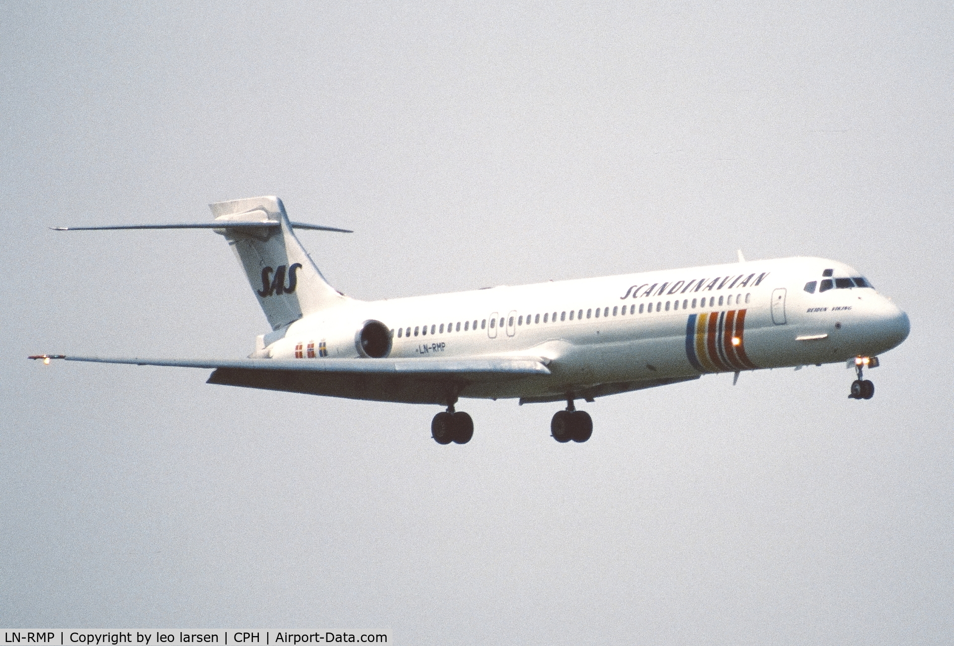 LN-RMP, 1991 McDonnell Douglas MD-87 (DC-9-87) C/N 53337, Copenhagen 11.5.1993