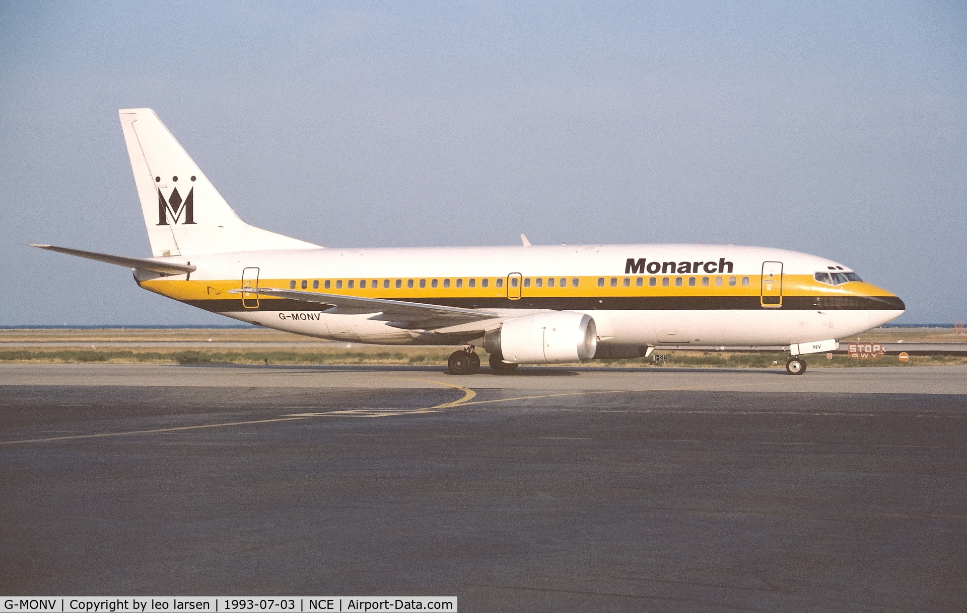 G-MONV, 1991 Boeing 737-33A C/N 25033, Nice 3.7.1993