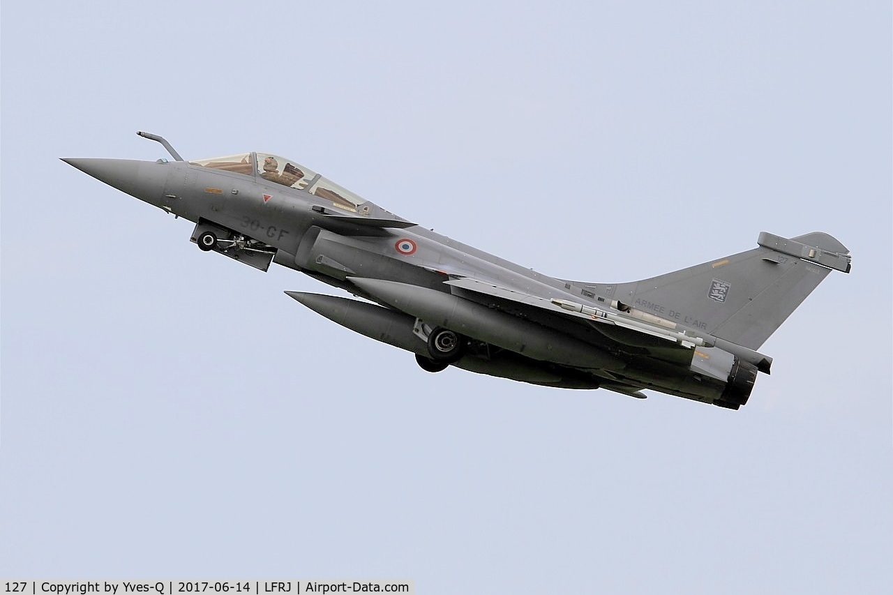 127, Dassault Rafale C C/N 127, Dassault Rafale C, Take off rwy 08 , Landivisiau Naval Air Base (LFRJ) Tiger Meet 2017