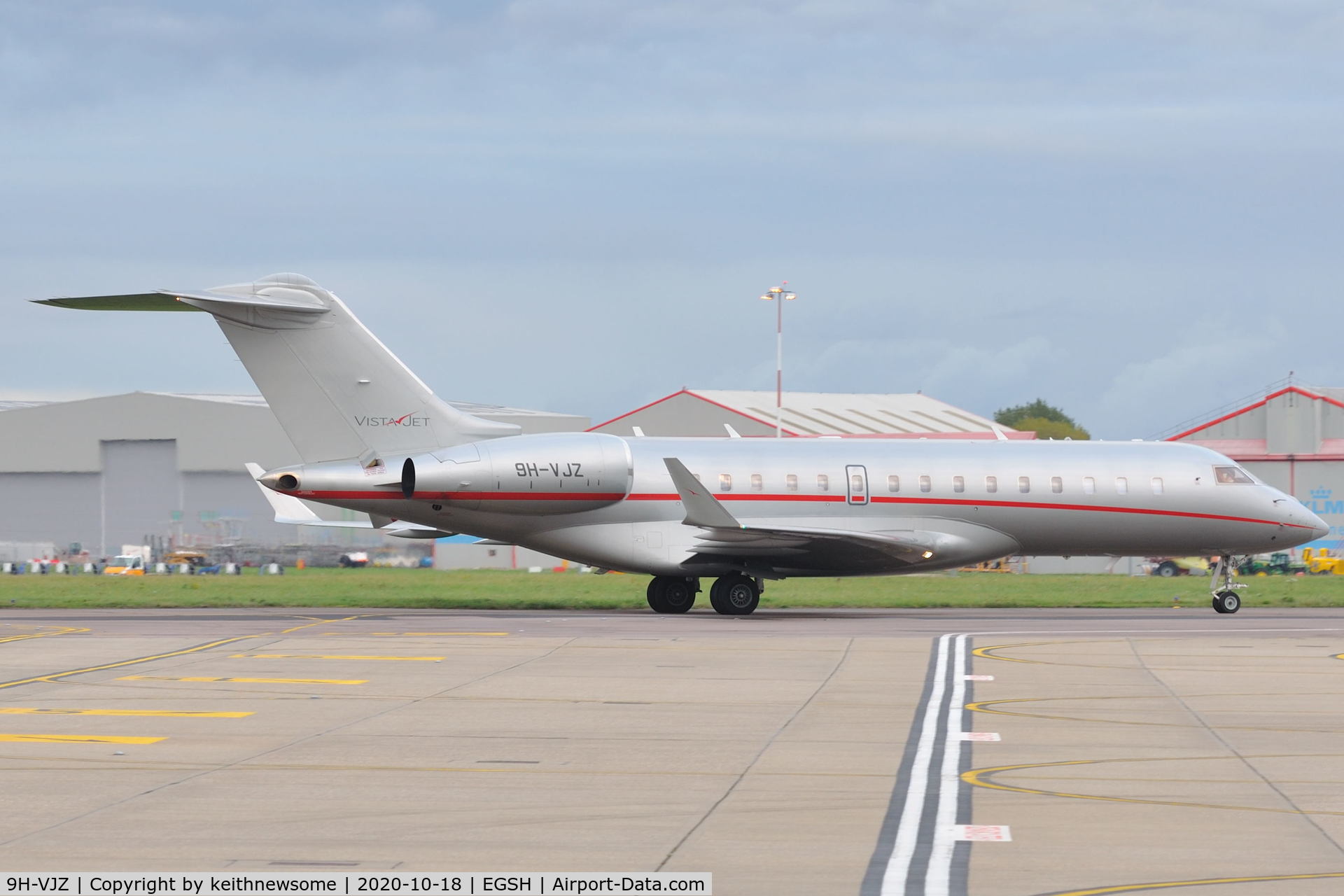 9H-VJZ, 2015 Bombardier BD-700-1A10 Global 6000 C/N 9746, Arriving at Norwich from Nice, France.