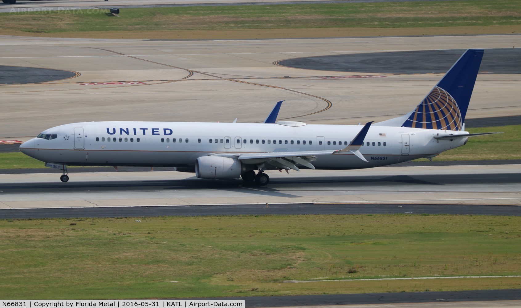 N66831, 2014 Boeing 737-924/ER C/N 44562, United 737-924