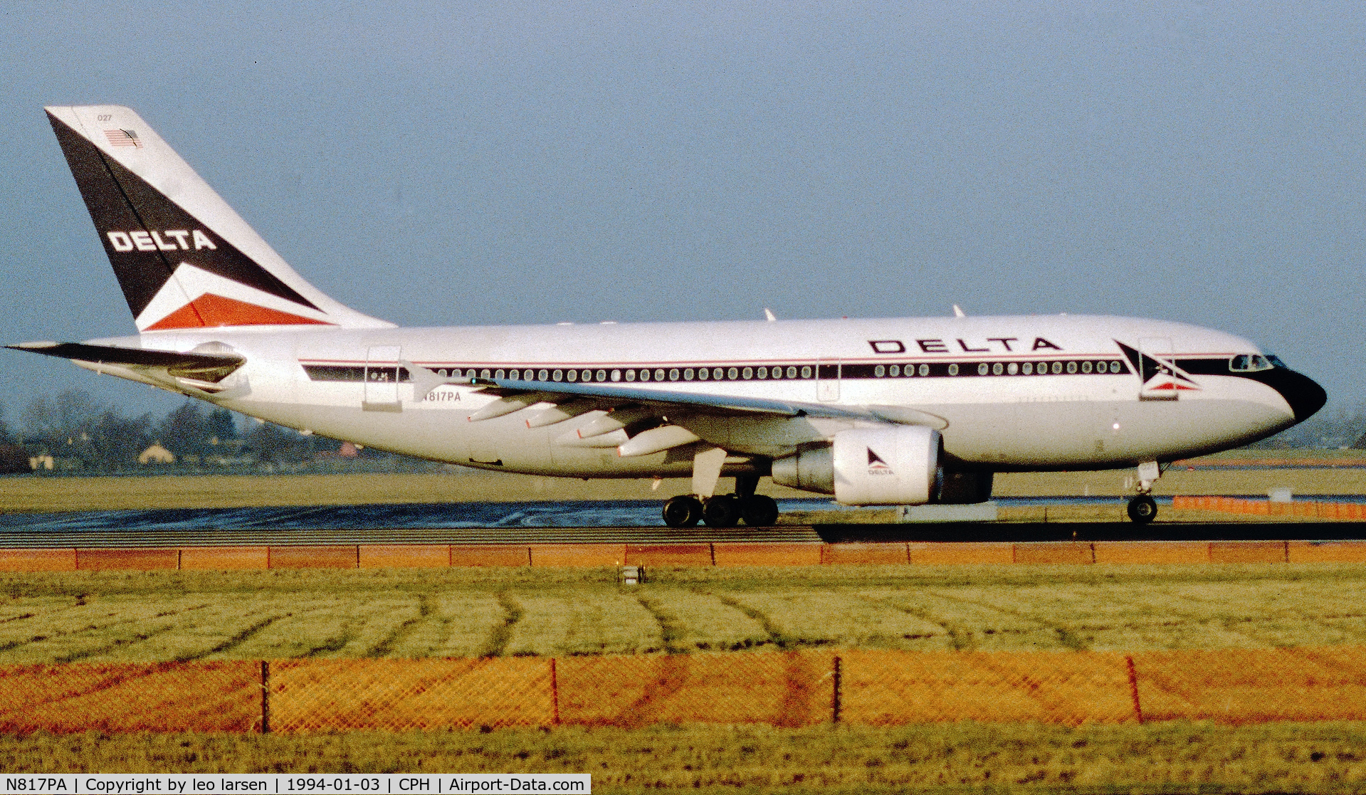 N817PA, 1987 Airbus A310-324 C/N 453, Copenhagen 3.1.1994