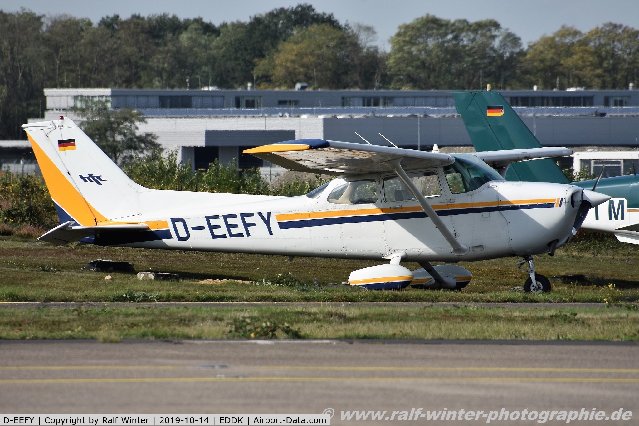 D-EEFY, 1984 Reims F172P C/N F17202229, Reims F172P Skyhak II - HFC Hanseatischer Fliegerclub Frankfurt - F17202229 - D-EEFY - 14.10.2019 - CGN