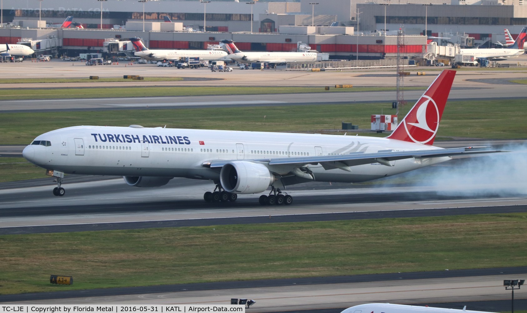 TC-LJE, 2015 Boeing 777-3F2/ER C/N 44126, Turkish 777-300