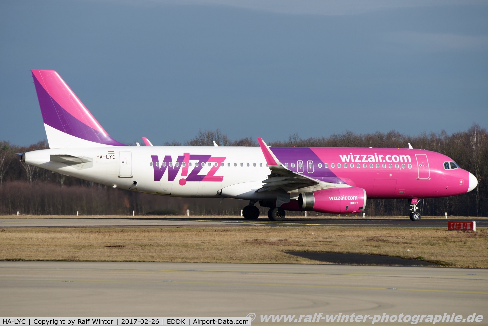 HA-LYC, 2014 Airbus A320-232 C/N 6098, Airbus A320-232(W) - W6 WZZ Wizz Air - 6098 - HA-LYC - 26.02.2017 - CGN