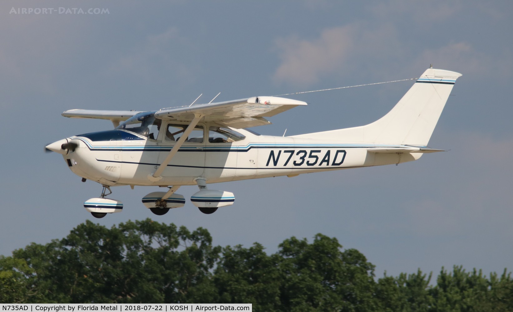 N735AD, 1976 Cessna 182Q Skylane C/N 18265263, EAA OSH 2018