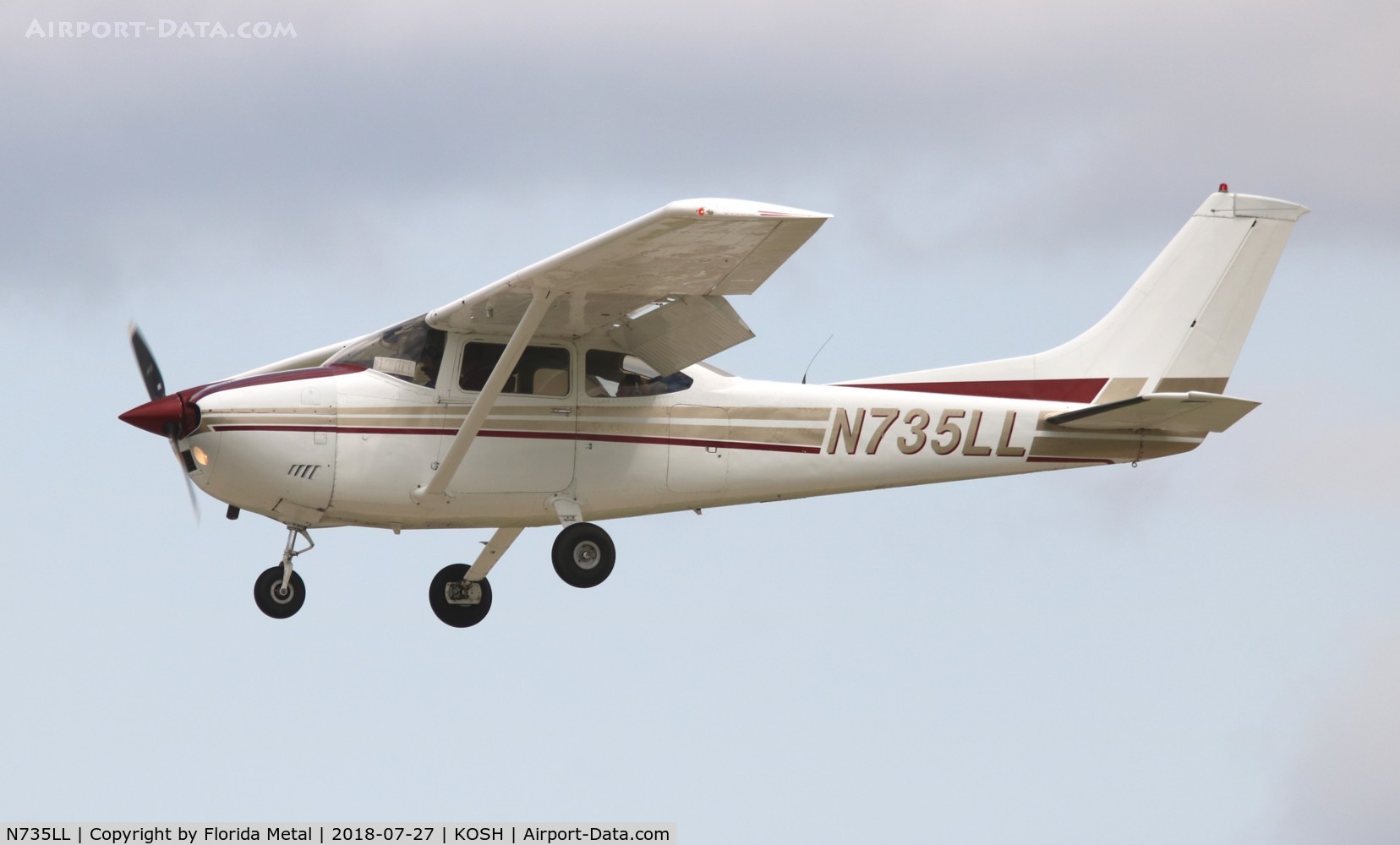 N735LL, 1977 Cessna 182Q Skylane C/N 18265508, EAA OSH 2018