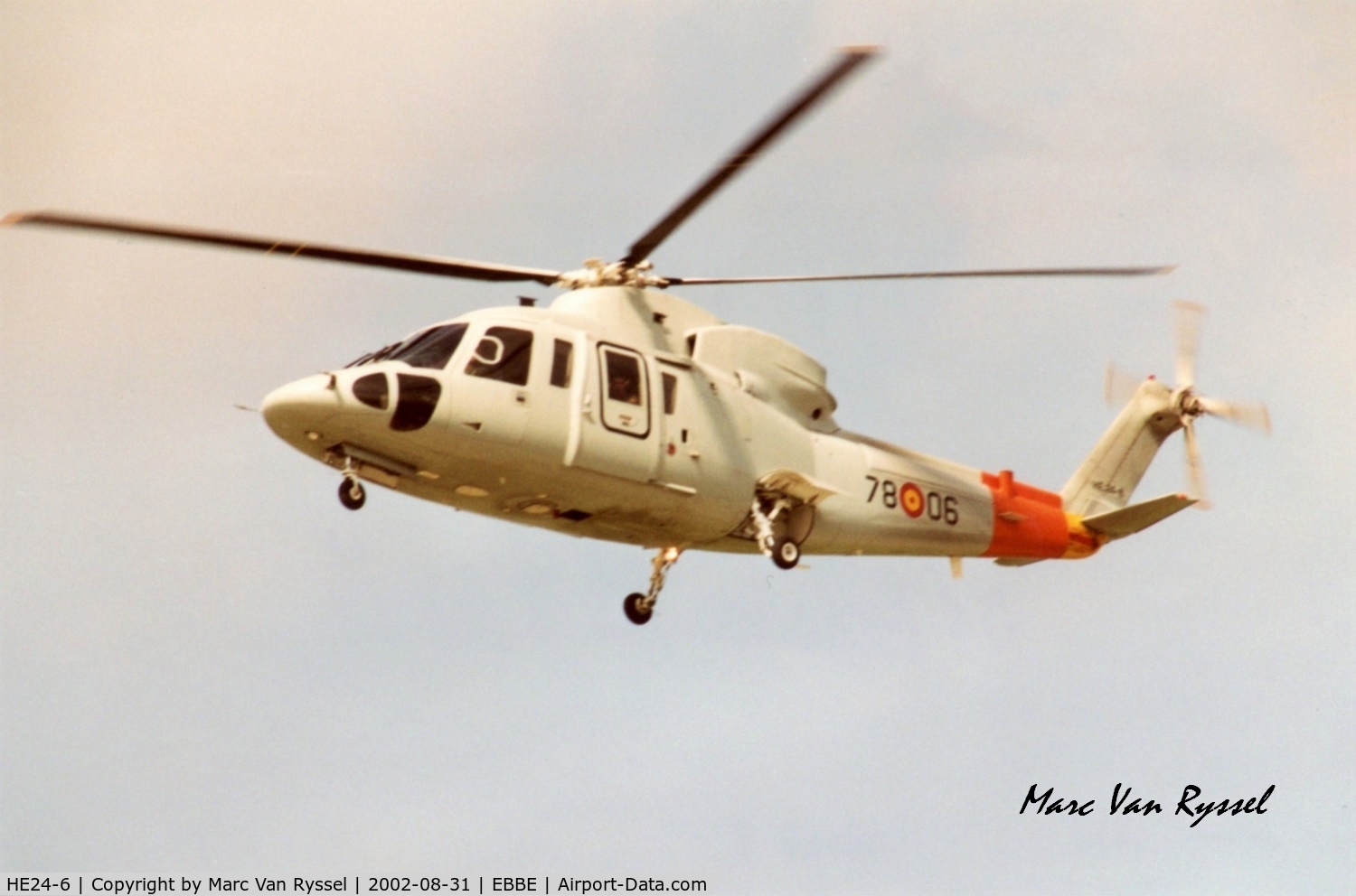 HE24-6, Sikorsky S-76C C/N 76-0402, Beauvechain Airshow 2002.