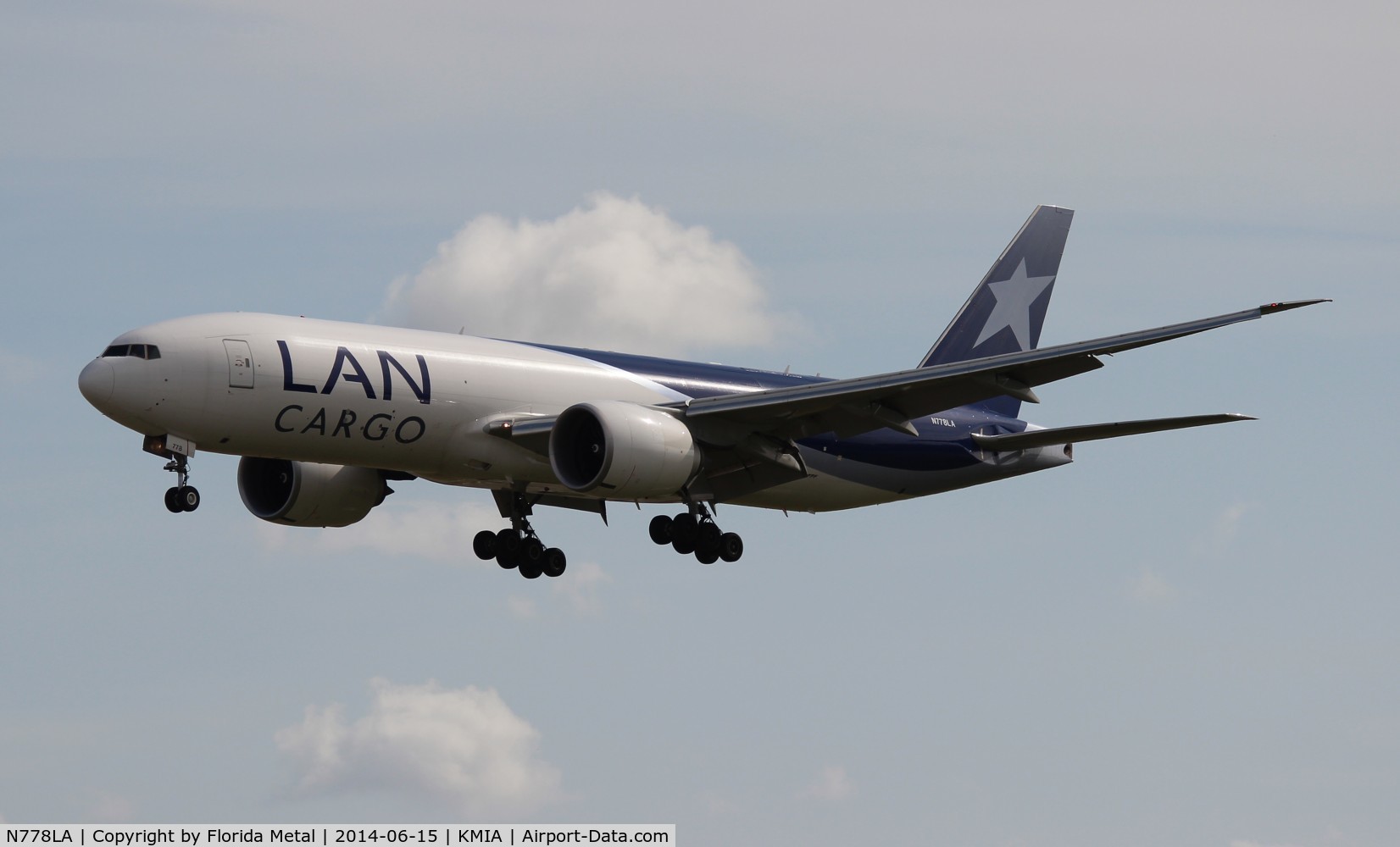 N778LA, 2012 Boeing 777-F6N C/N 41518, MIA spotting 2014