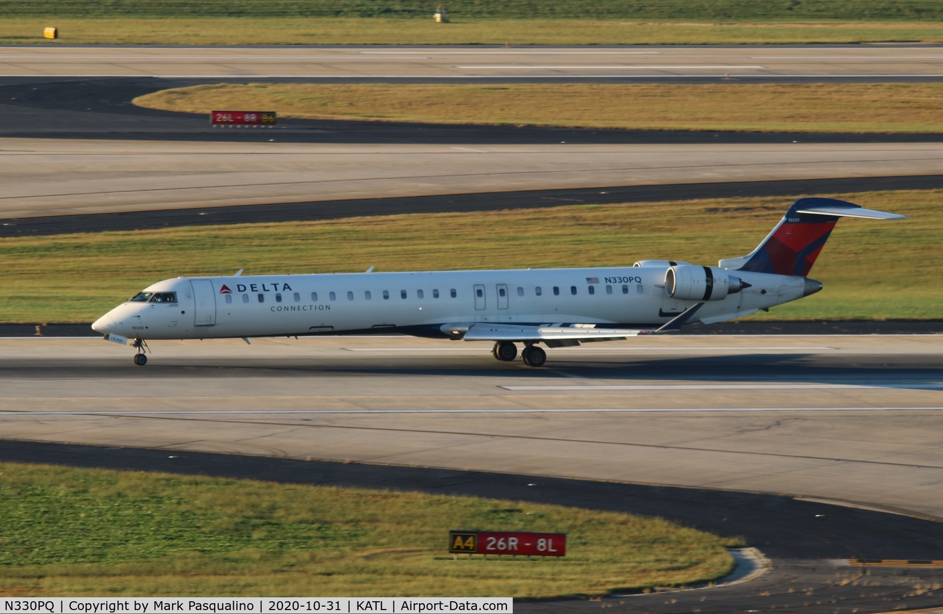 N330PQ, 2014 Bombardier CL-600-2D24 CRJ-900 C/N 15330, CL-600-2D24