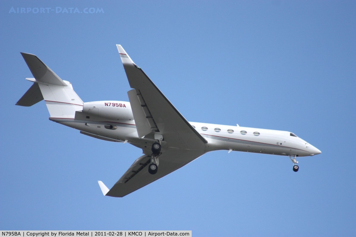 N795BA, 2004 Gulfstream Aerospace GV-SP (G550) C/N 5031, MCO spotting 2011
