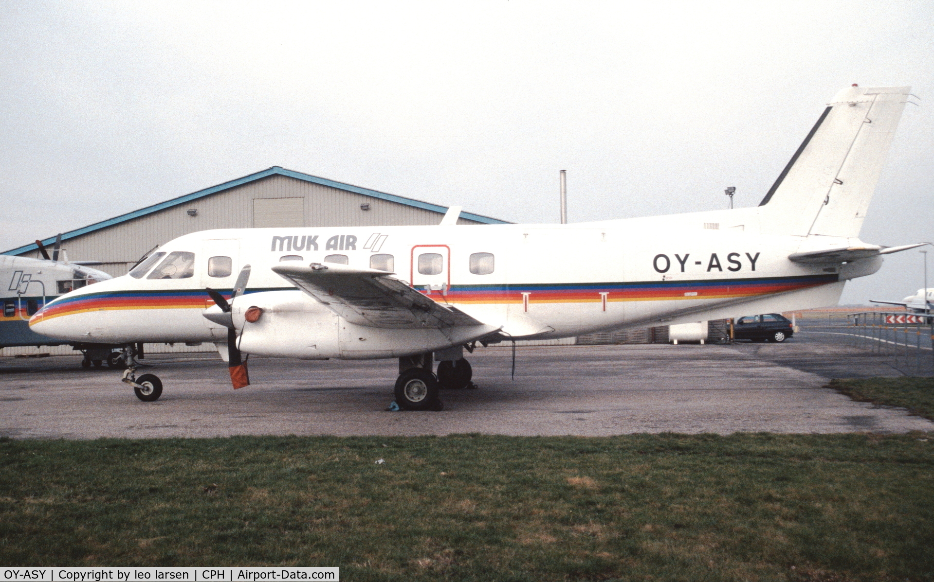 OY-ASY, 1980 Embraer EMB-110P1 Bandeirante C/N 110308, Copenhagen 18.2.1995