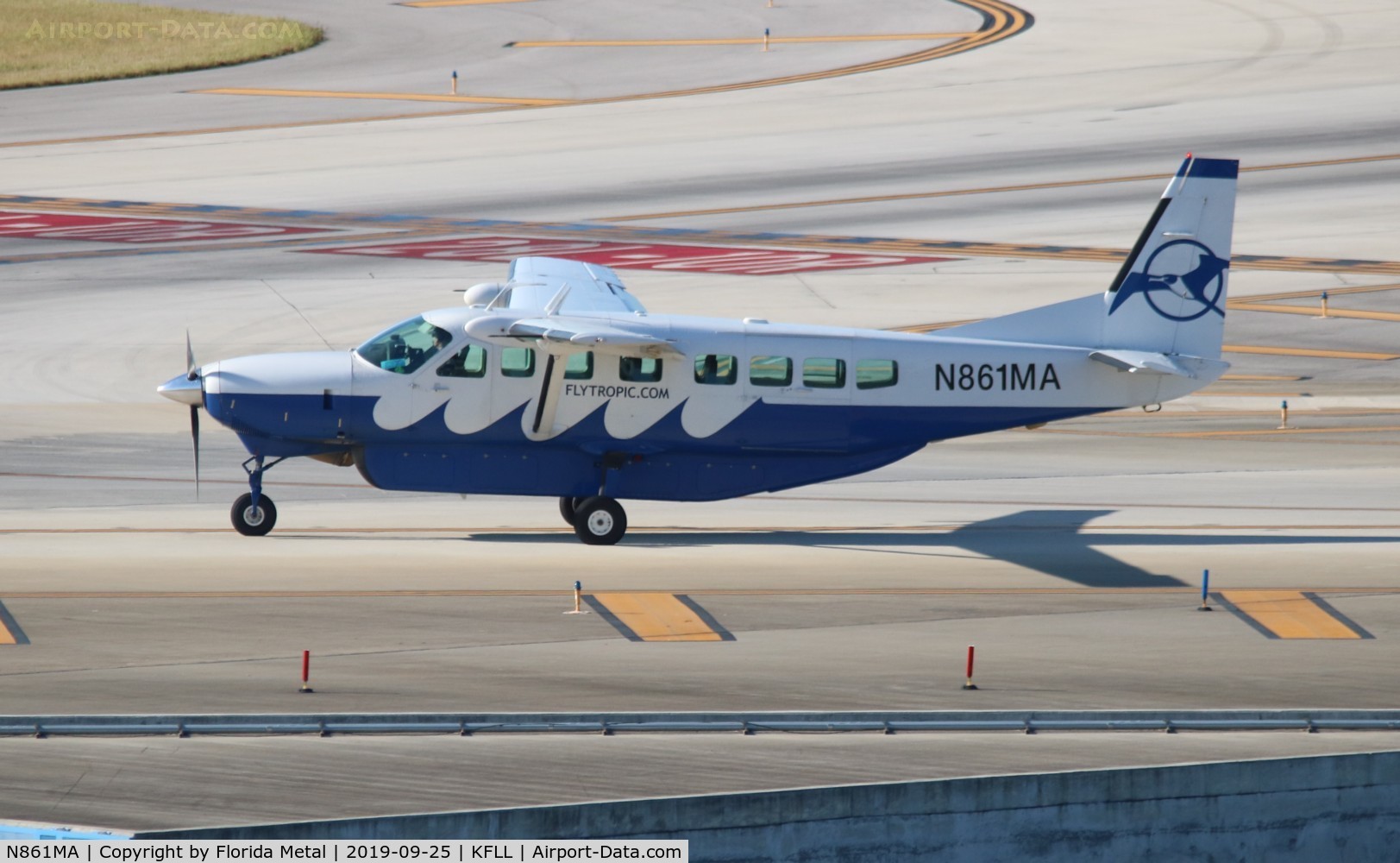 N861MA, 2000 Cessna 208B Grand Caravan C/N 208B-0825, FLL spotting 2019