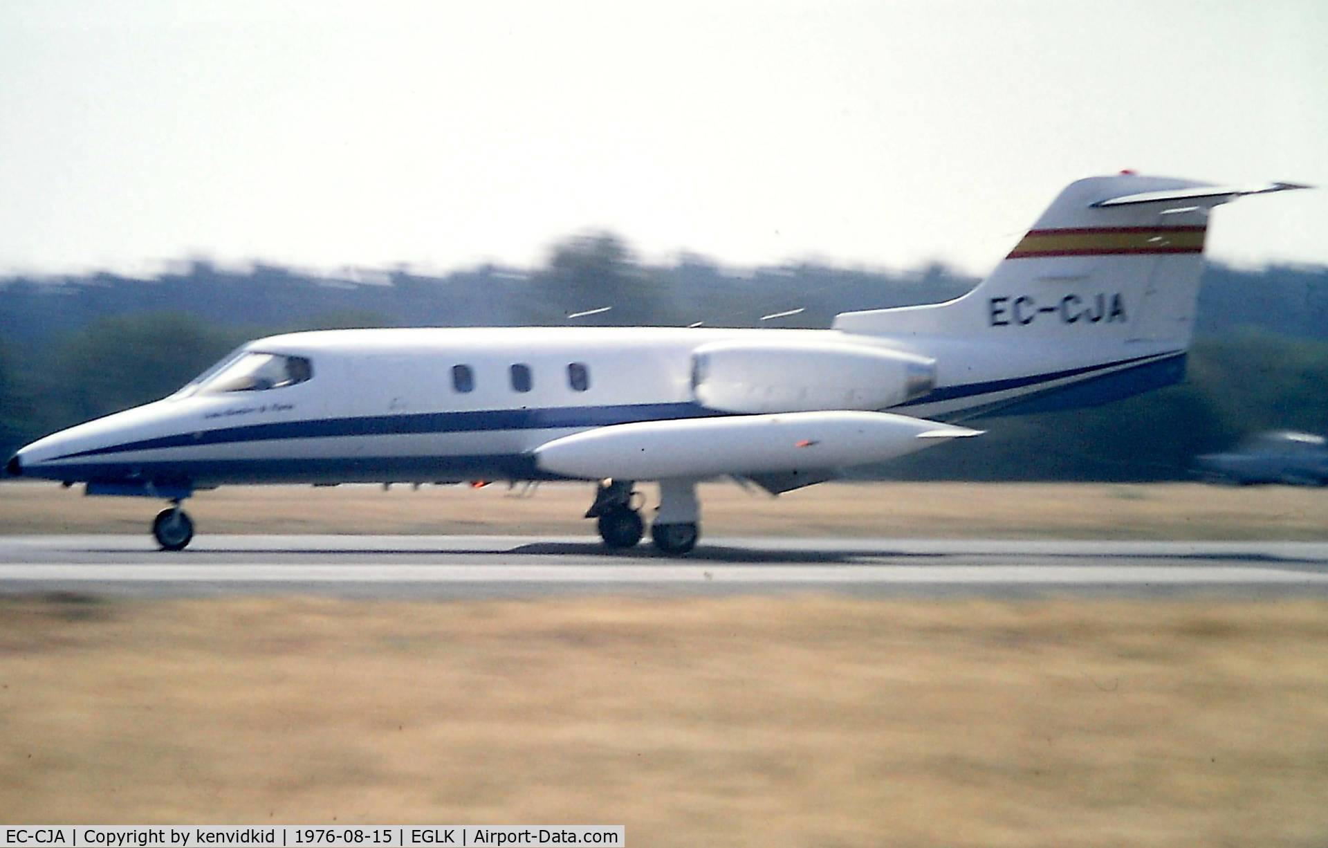 EC-CJA, 1974 Gates Learjet 24D C/N 287, Departing Blackbushe Air Festival.