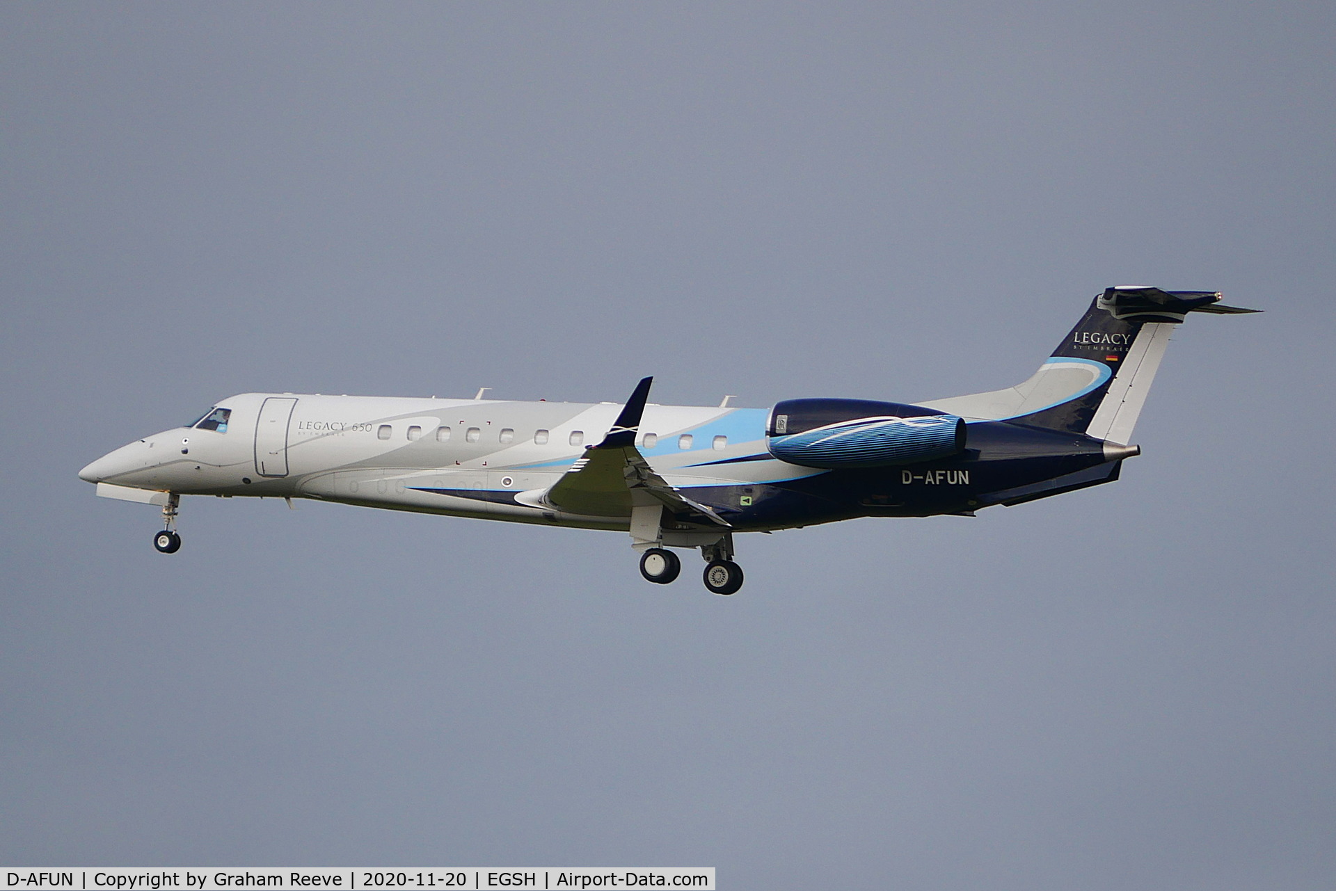 D-AFUN, 2013 Embraer EMB-135BJ Legacy 650 C/N 14501168, On approach to Norwich.