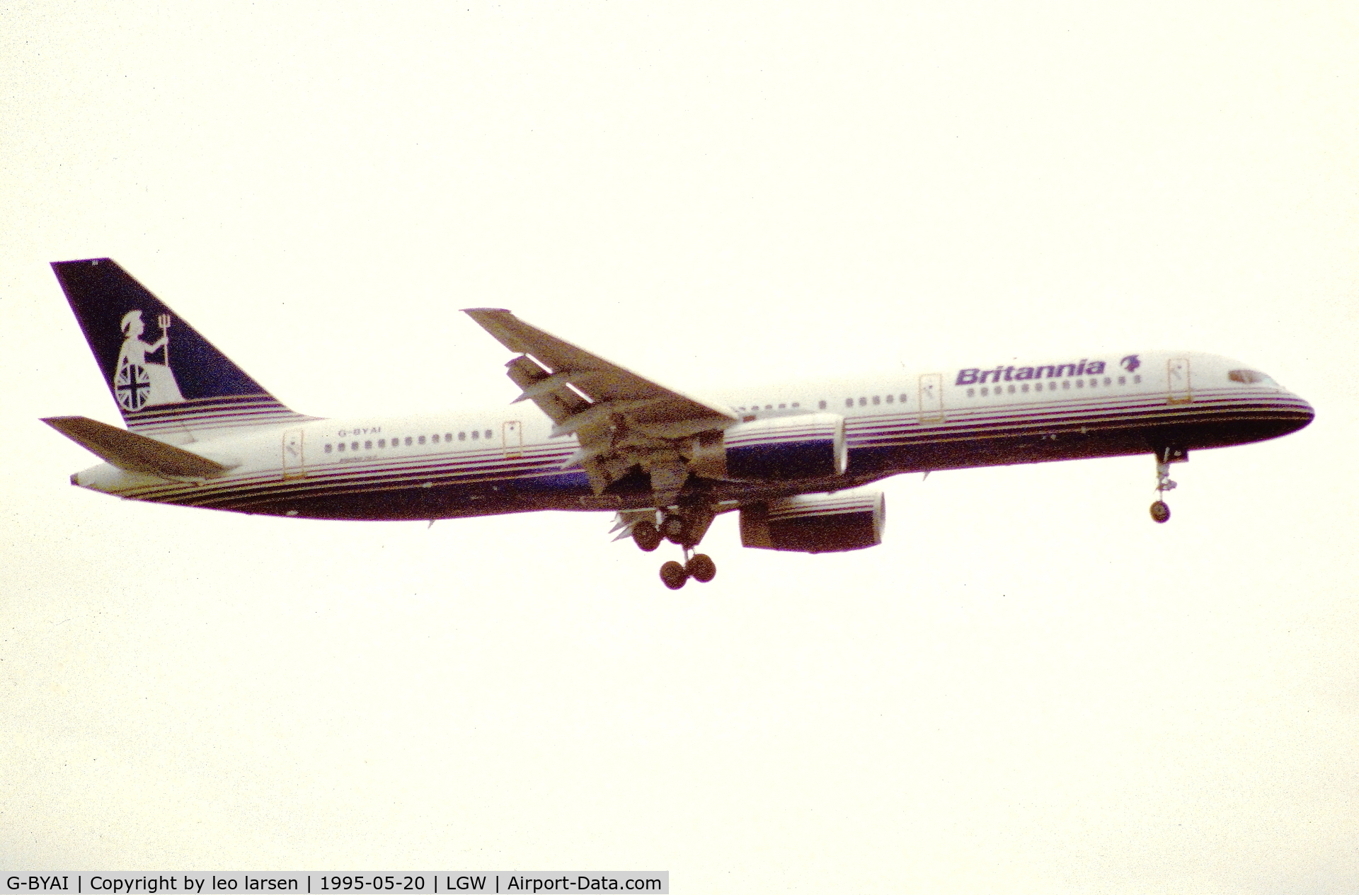 G-BYAI, 1993 Boeing 757-204 C/N 26967, London Gatwick 20.5.1995