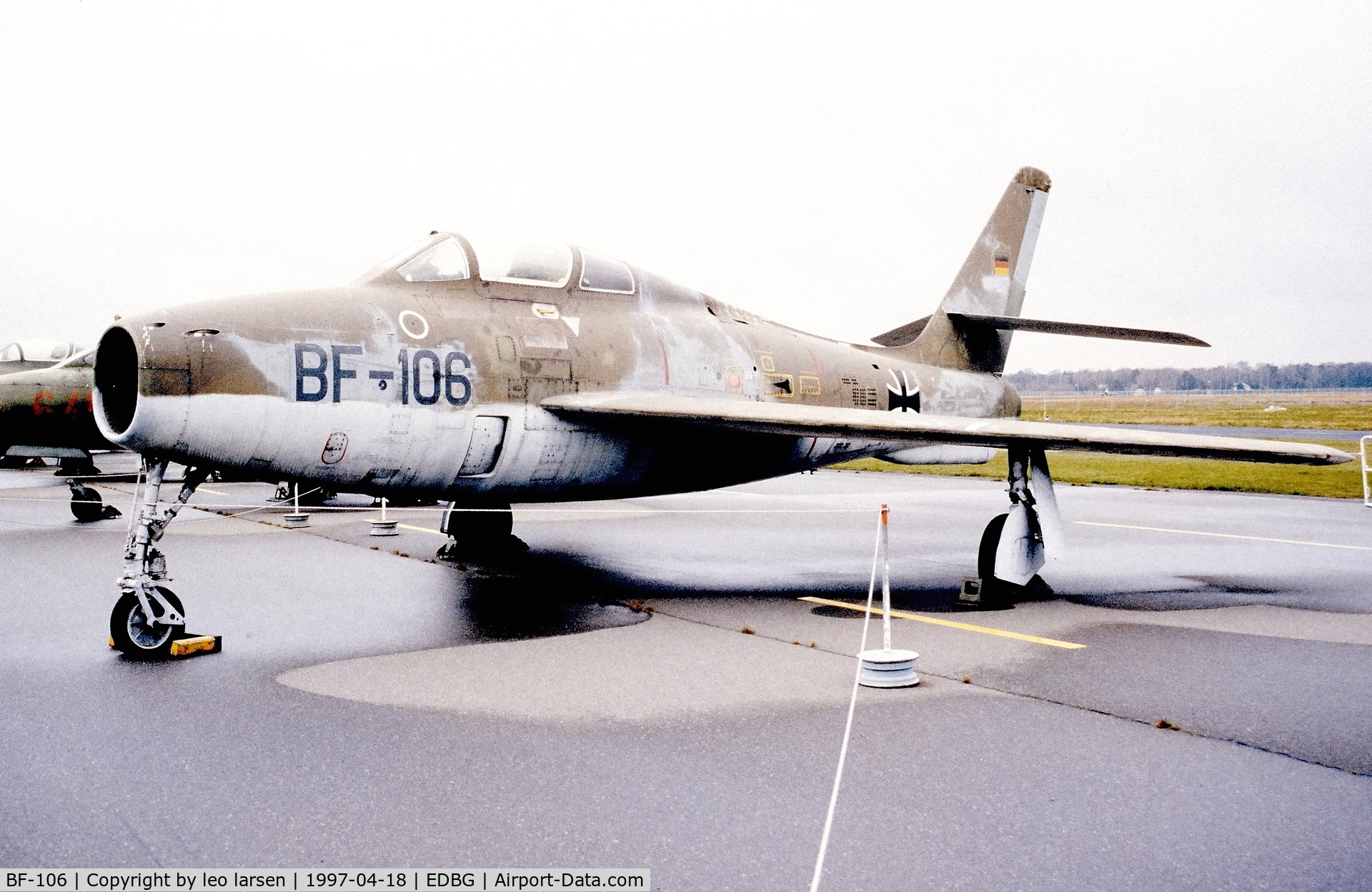 BF-106, Republic F-84F Thunderstreak C/N S/N 52-6804, Berlin Gatow Museum 18.4.1997.s/n 52-6904