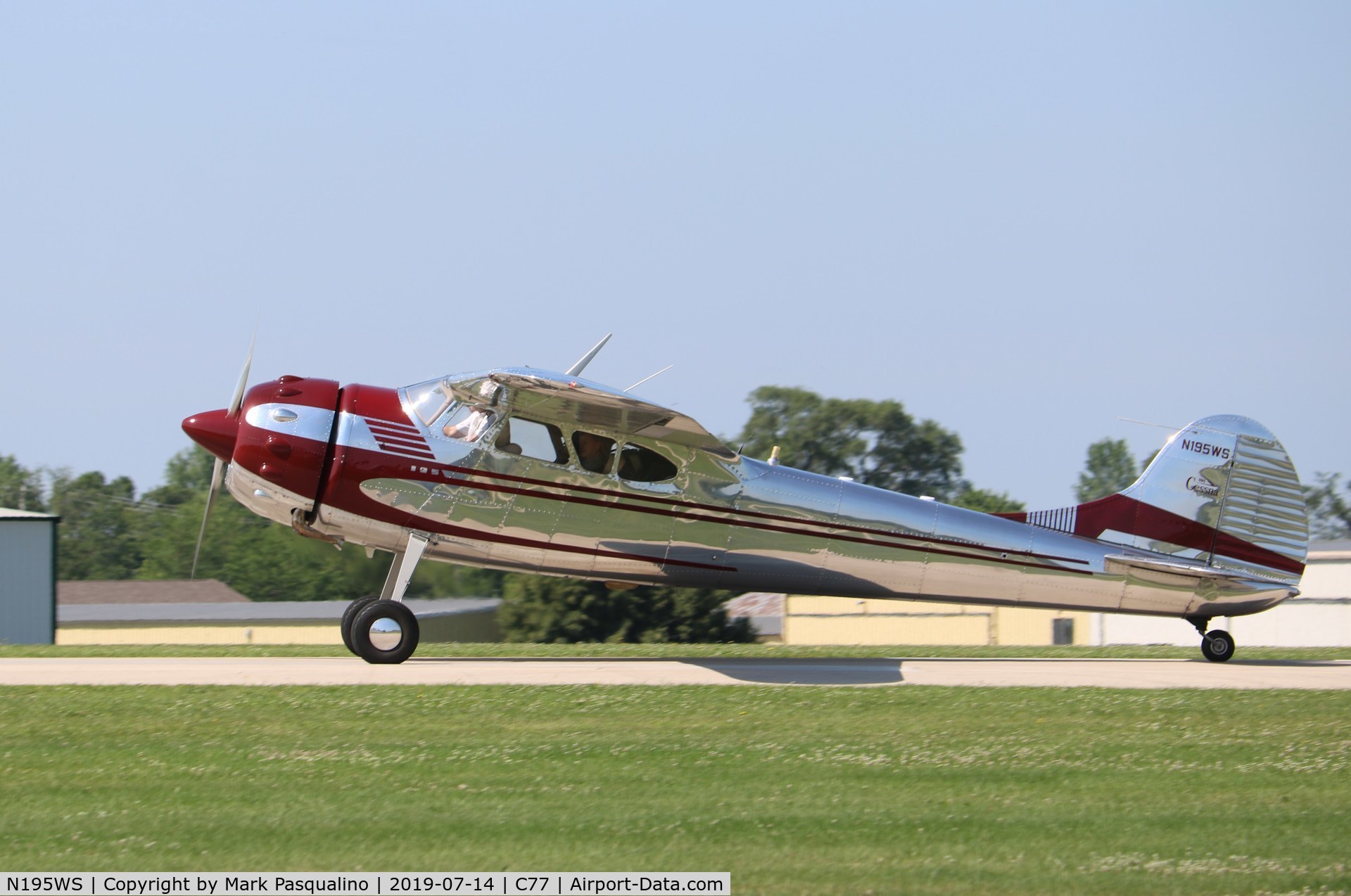 N195WS, 1952 Cessna 195B Businessliner C/N 7908, Cessna 195B