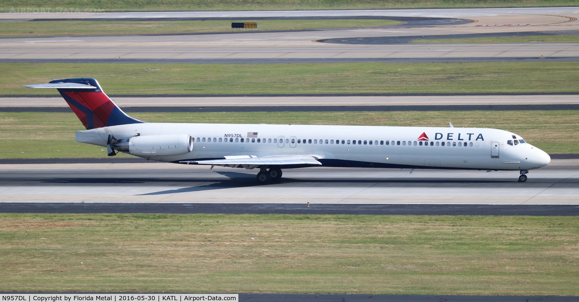 N957DL, 1990 McDonnell Douglas MD-88 C/N 49976, ATL spotting 2016