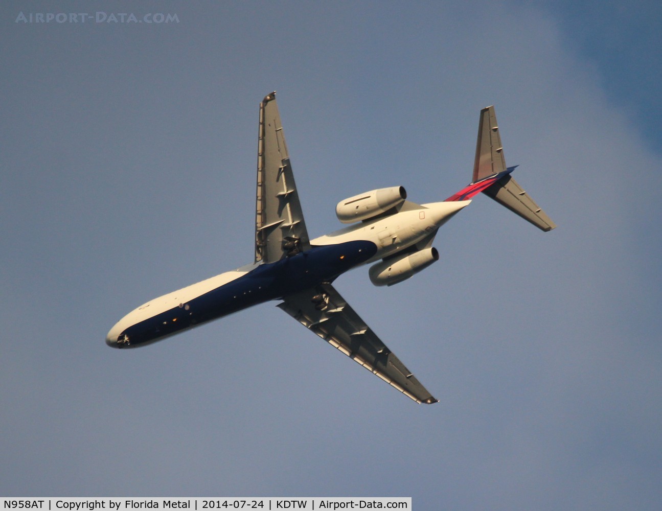 N958AT, 2001 Boeing 717-200 C/N 55020, DTW spotting 2014