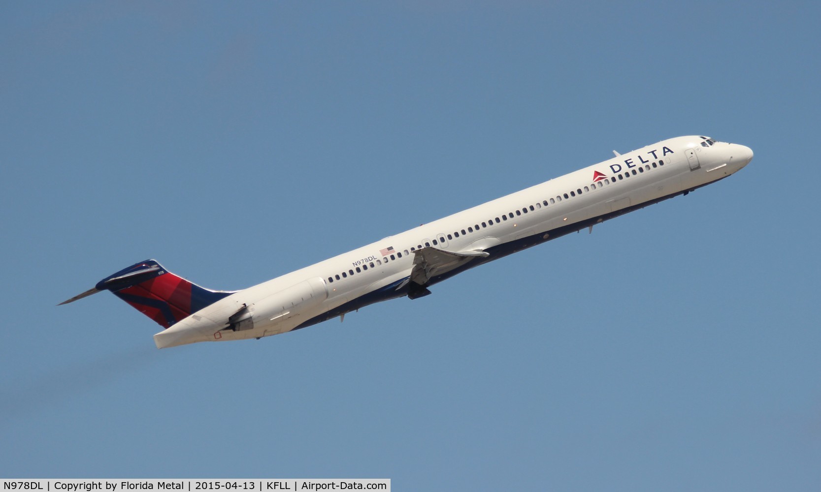 N978DL, 1991 McDonnell Douglas MD-88 C/N 53259, FLL spotting 2015