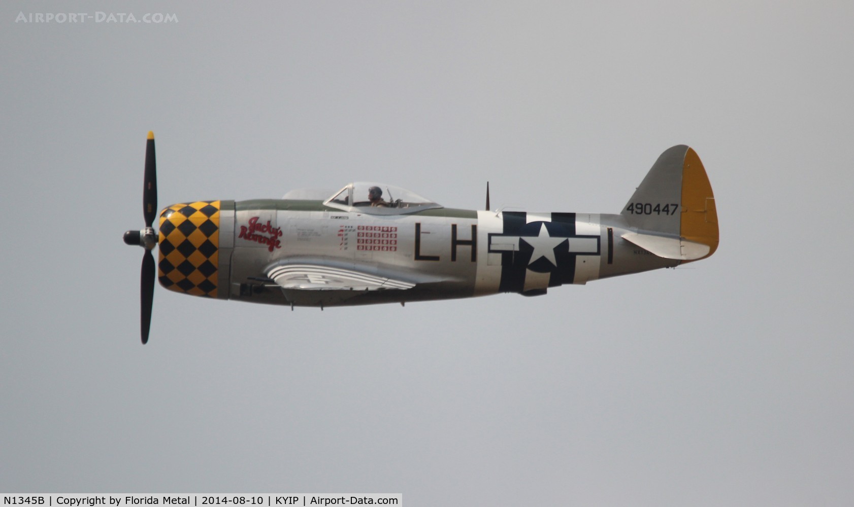 N1345B, 1945 Republic P-47D Thunderbolt C/N 399-55592, TOM YIP 2014