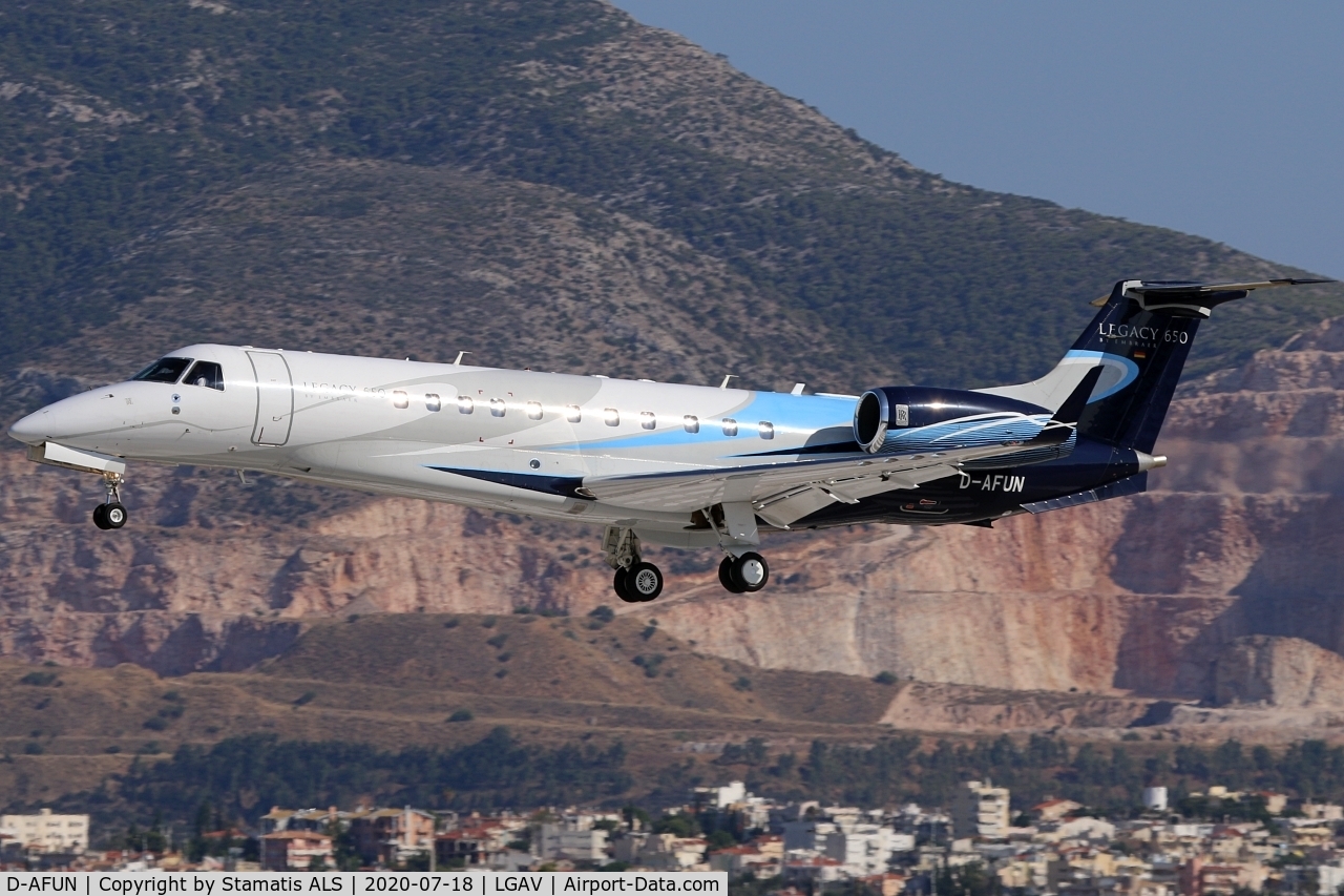 D-AFUN, 2013 Embraer EMB-135BJ Legacy 650 C/N 14501168, RWY 03L