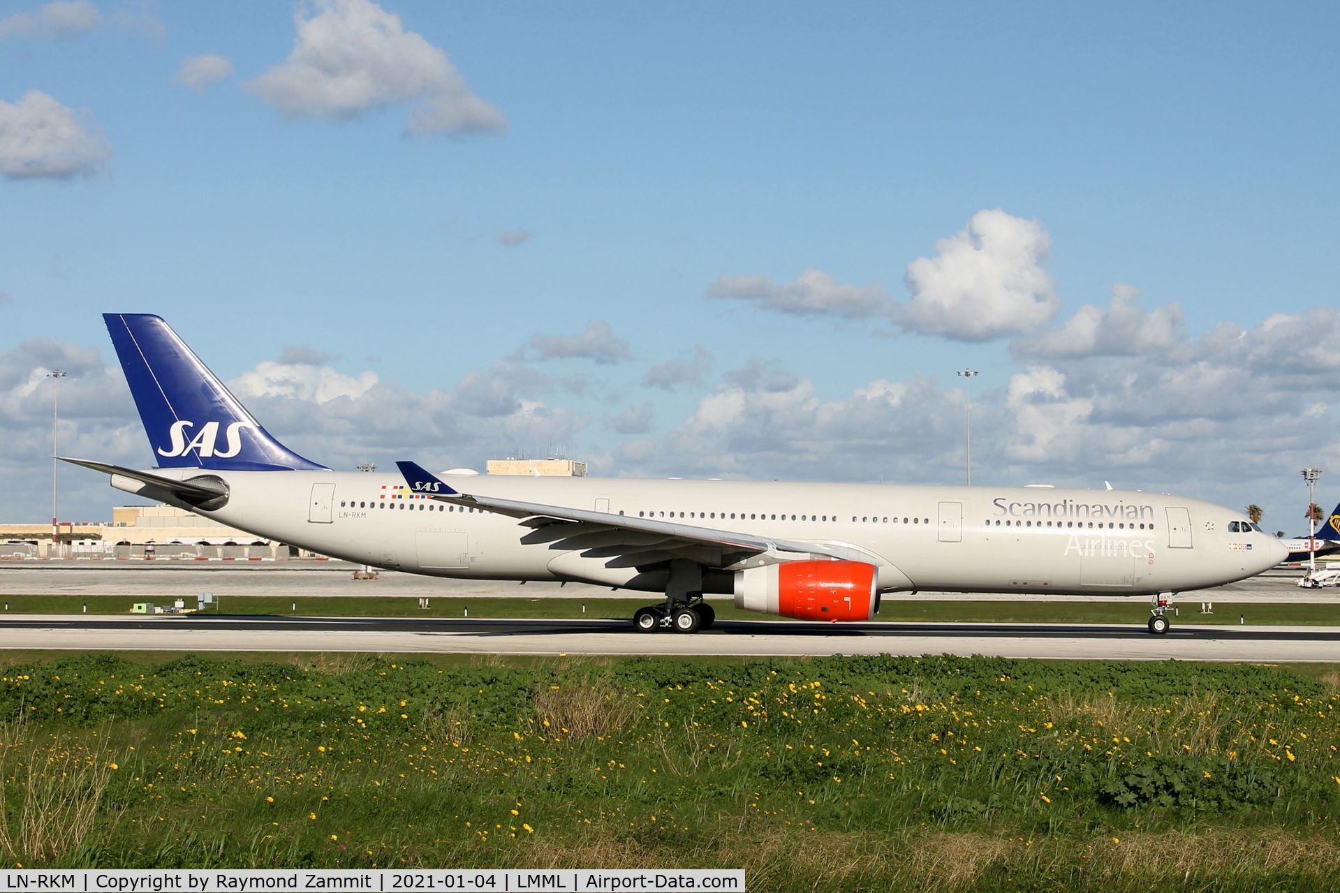 LN-RKM, 2002 Airbus A330-343X C/N 496, A330 LN-RKM SAS