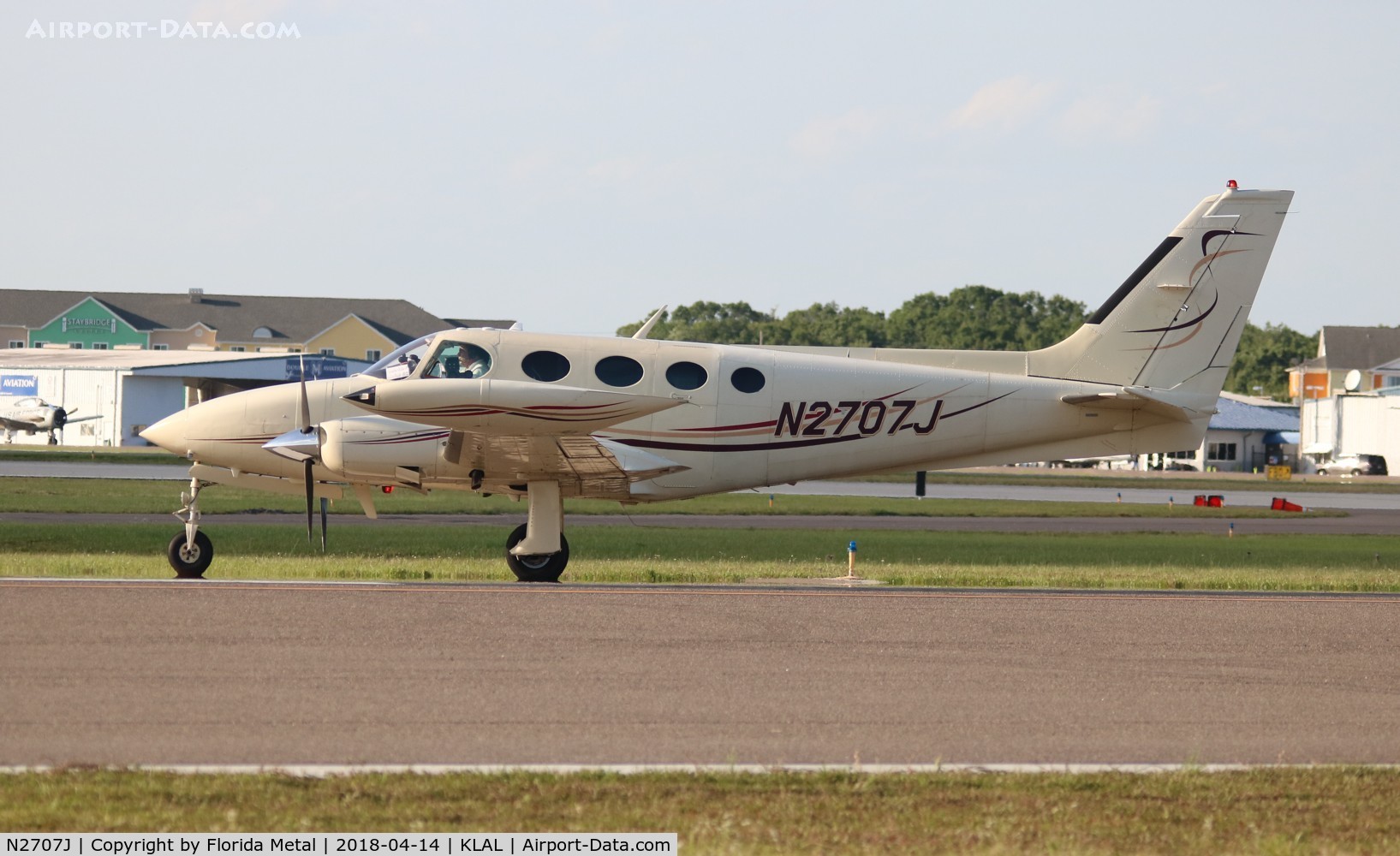 N2707J, 1979 Cessna 335 C/N 335-0023, SNF LAL 2018
