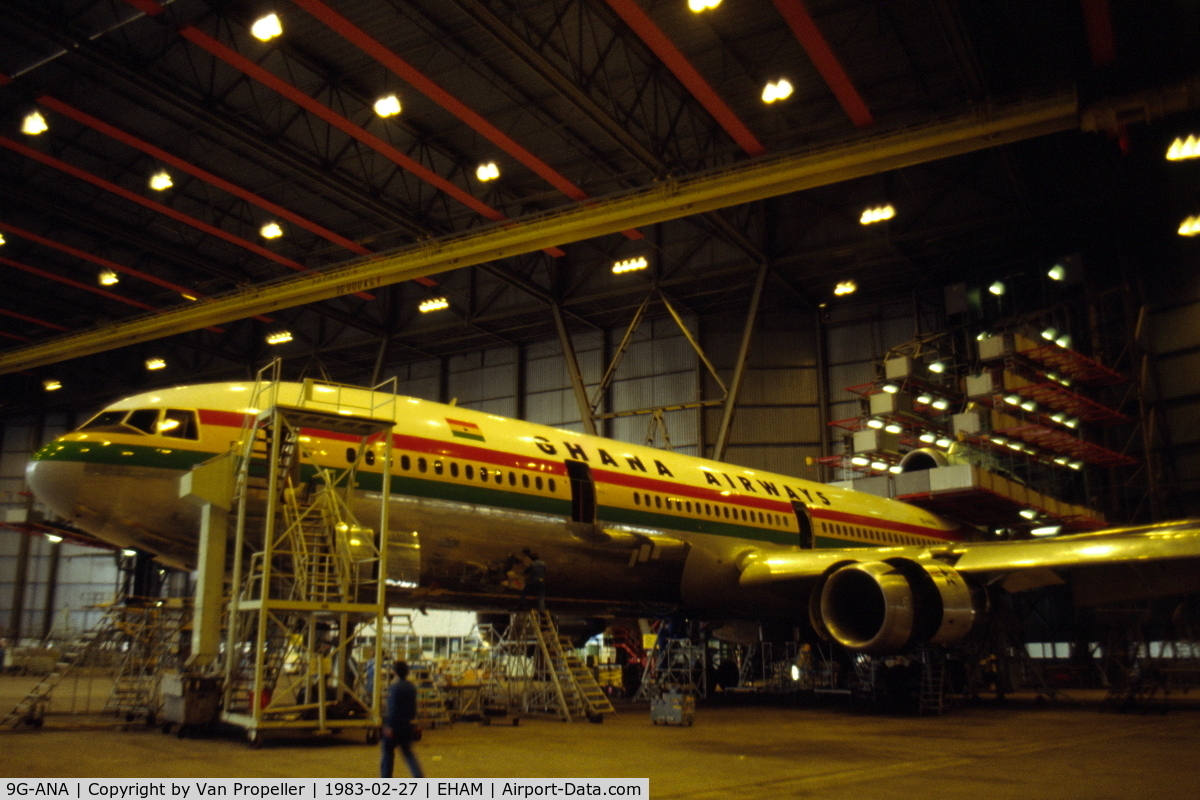 9G-ANA, 1983 McDonnell Douglas DC-10-30 C/N 48286, Ghana Airways McDonnell Douglas DC-10-30 in a KLM hangar at Schiphol-Oost for maintenance, 1983