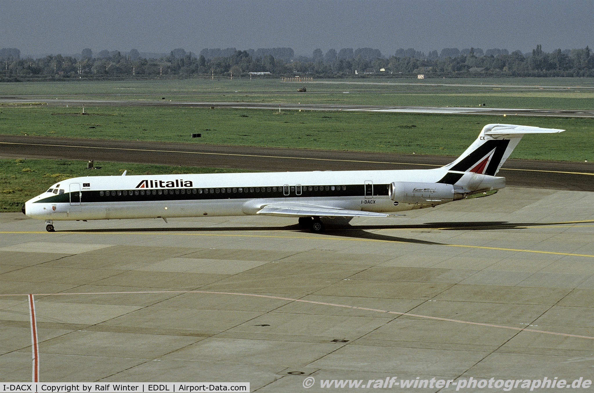 I-DACX, 1991 McDonnell Douglas MD-82 (DC-9-82) C/N 53060/1944, McDonnell Douglas MD-82 (DC-9-82) - AZ AZA Alitalia 'Piacenza' - 53060 - -IDACX - 1994 - DUS