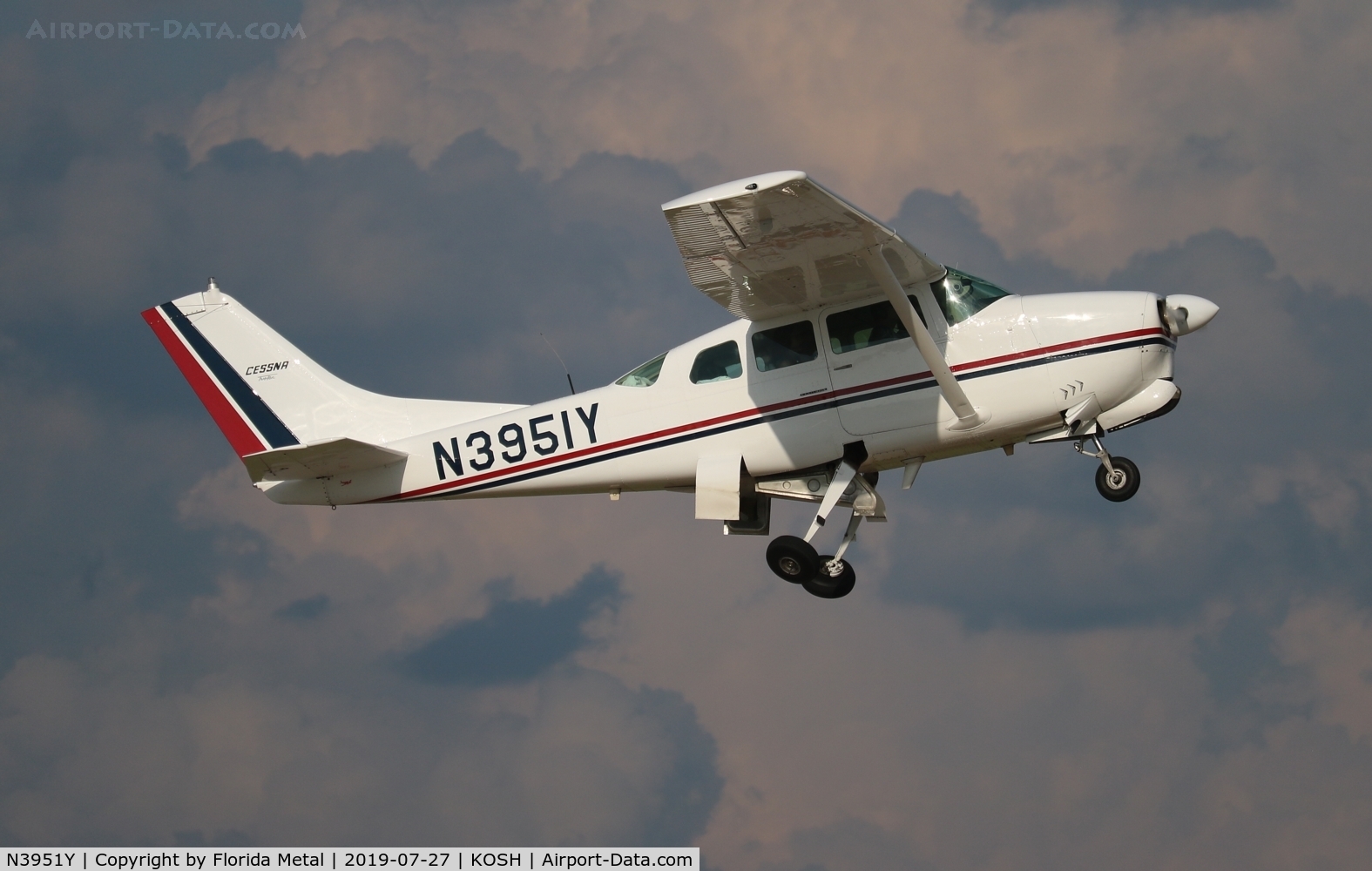 N3951Y, 1964 Cessna 210D Centurion C/N 21058451, EAA OSH 2019