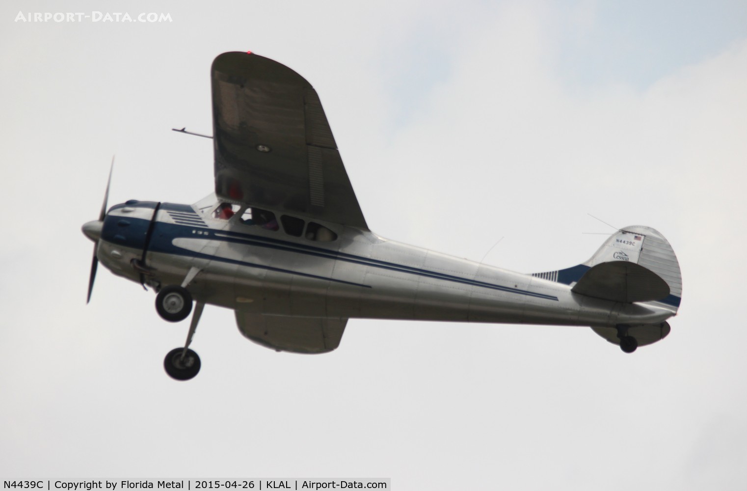 N4439C, 1953 Cessna 195 C/N 16024, SNF LAL 2015