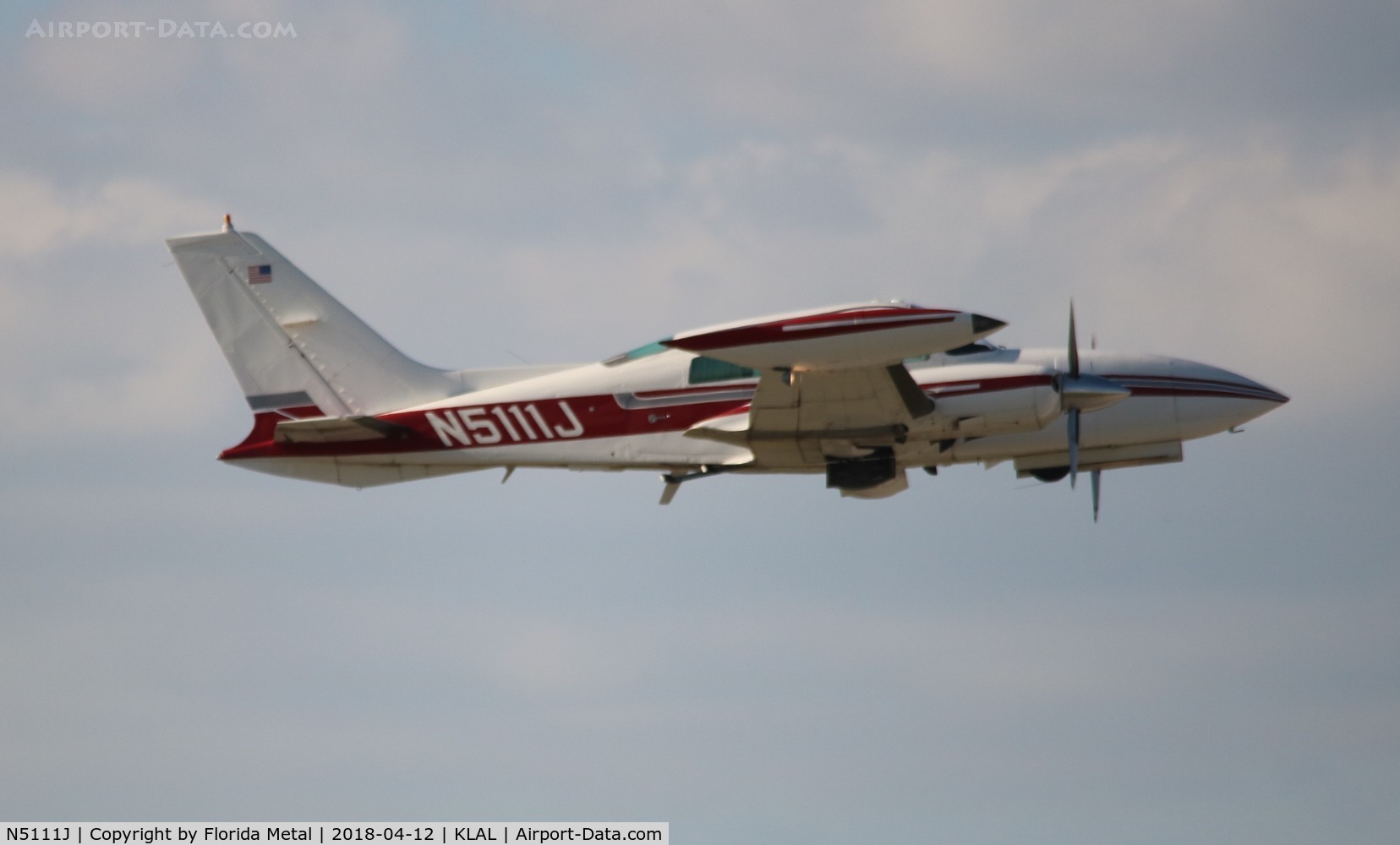 N5111J, 1975 Cessna T310R C/N 310R0231, SNF LAL 2018