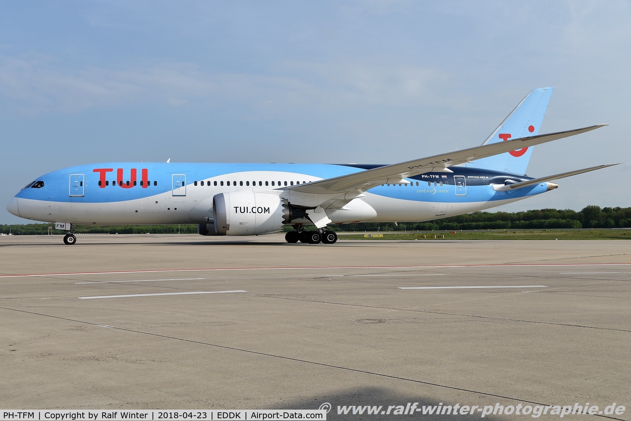PH-TFM, 2015 Boeing 787-8 Dreamliner Dreamliner C/N 36429, Boeing 787-8 Dreamliner - TUIfly Netherlands - 36429 - PH-TFM - 23.04.2018 - CGN