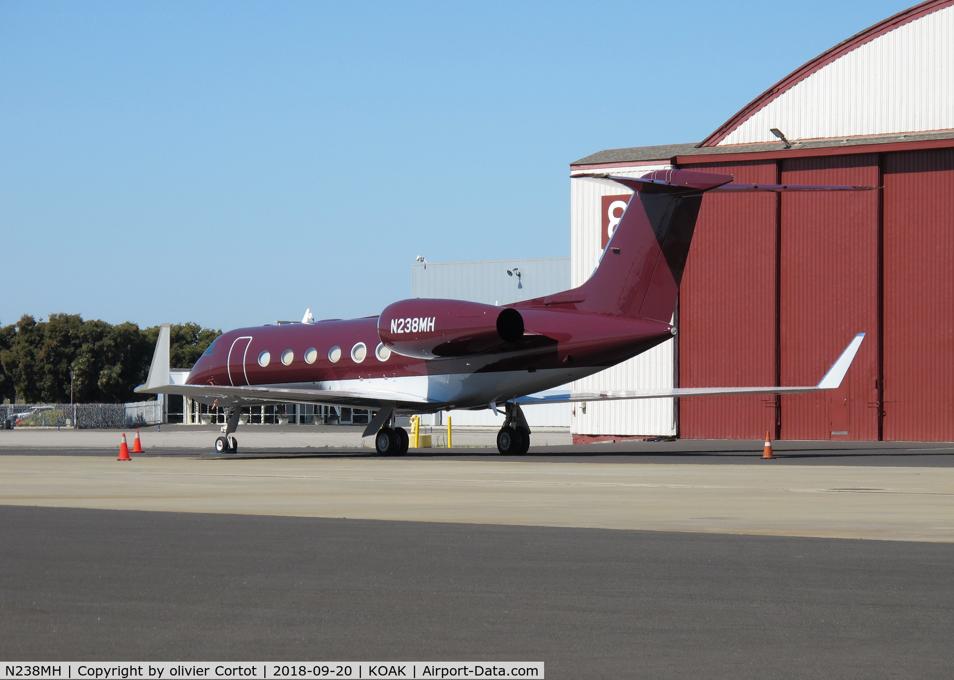 N238MH, 2014 Gulfstream Aerospace GIV-X (G450) C/N 4316, sept 2018