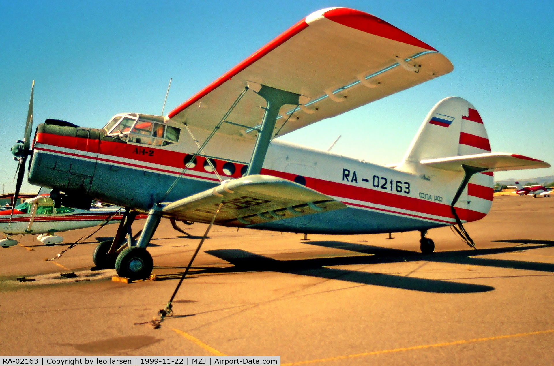 RA-02163, 1972 Antonov (PZL-Mielec) An-2 C/N 1G132-45, Pinal Airpark airport 22.11.1999