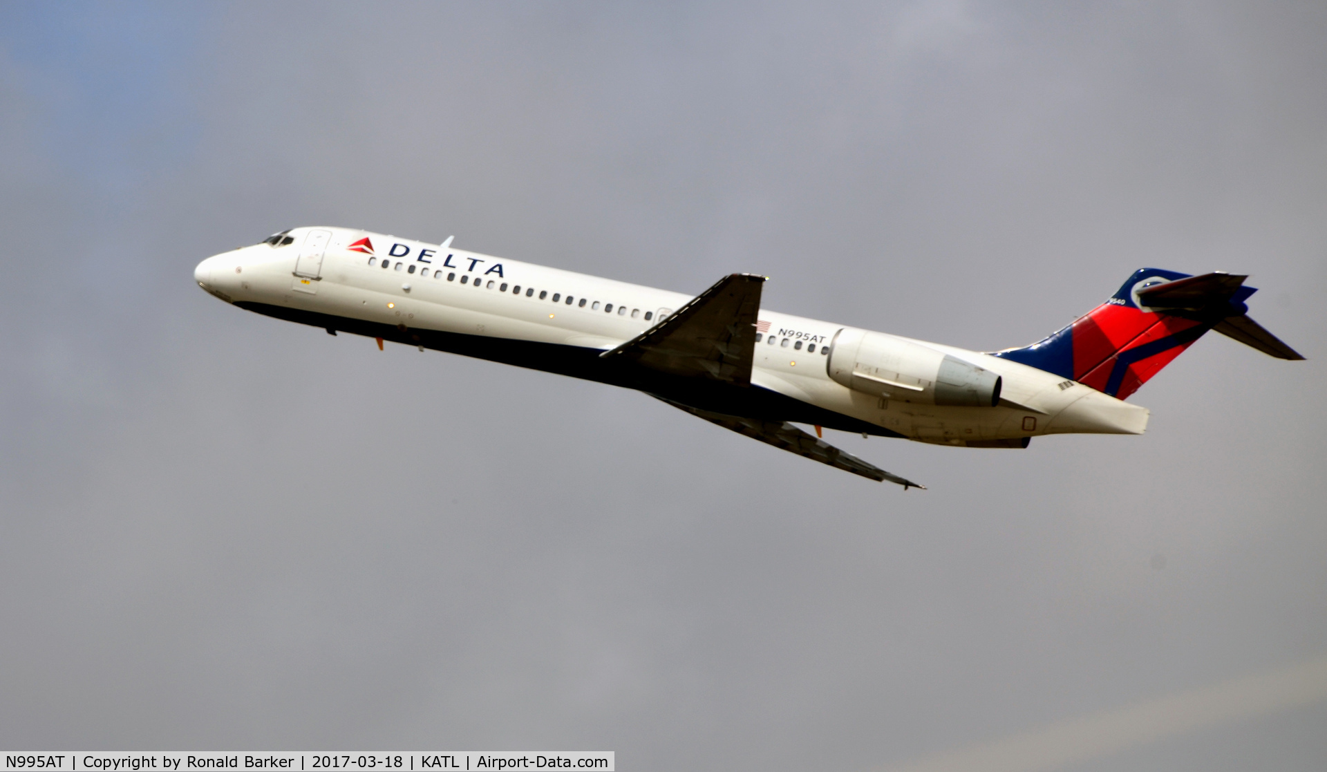 N995AT, 2002 Boeing 717-200 C/N 55139, Takeoff Atlanta