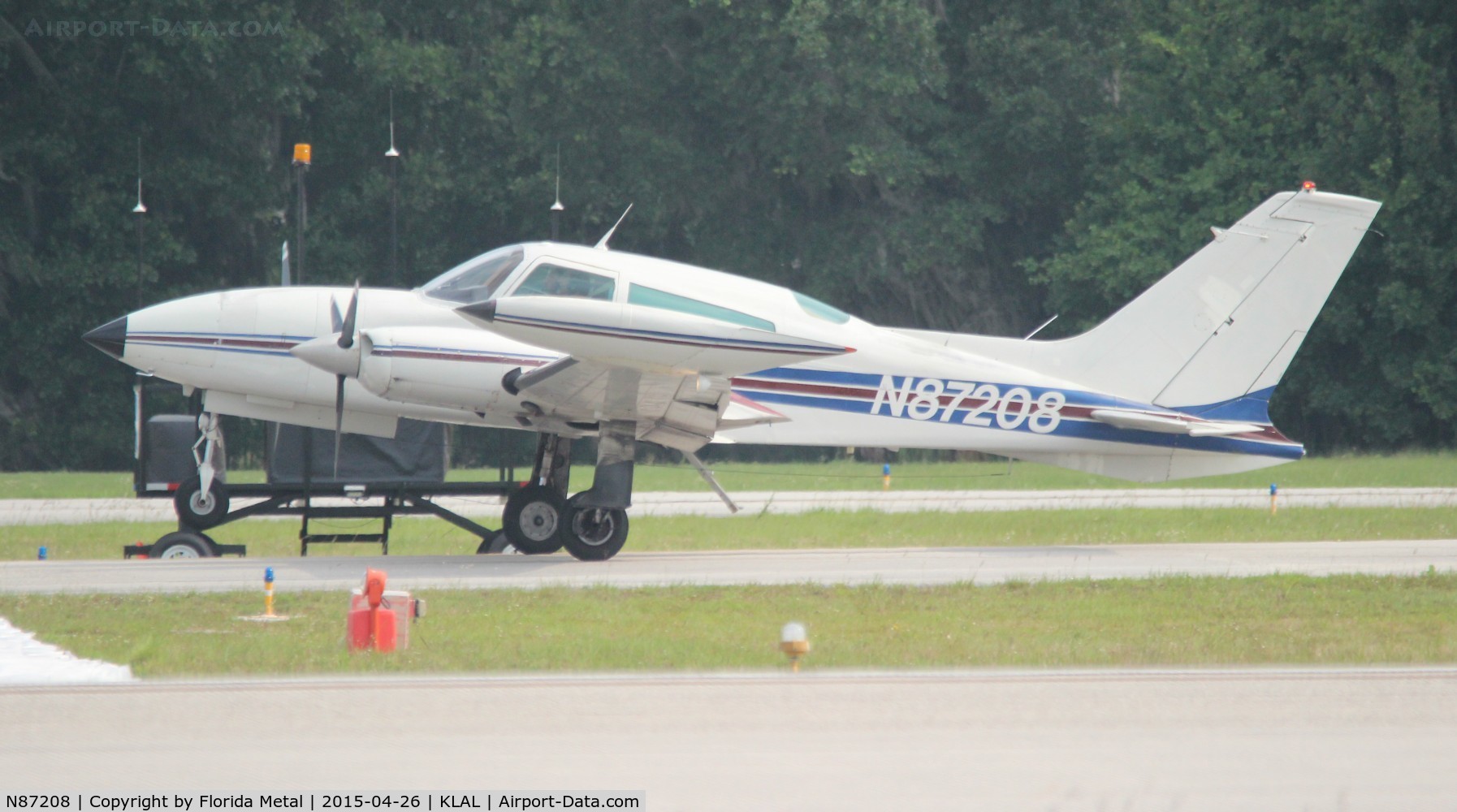 N87208, 1975 Cessna 310R C/N 310R0302, SNF LAL 2015