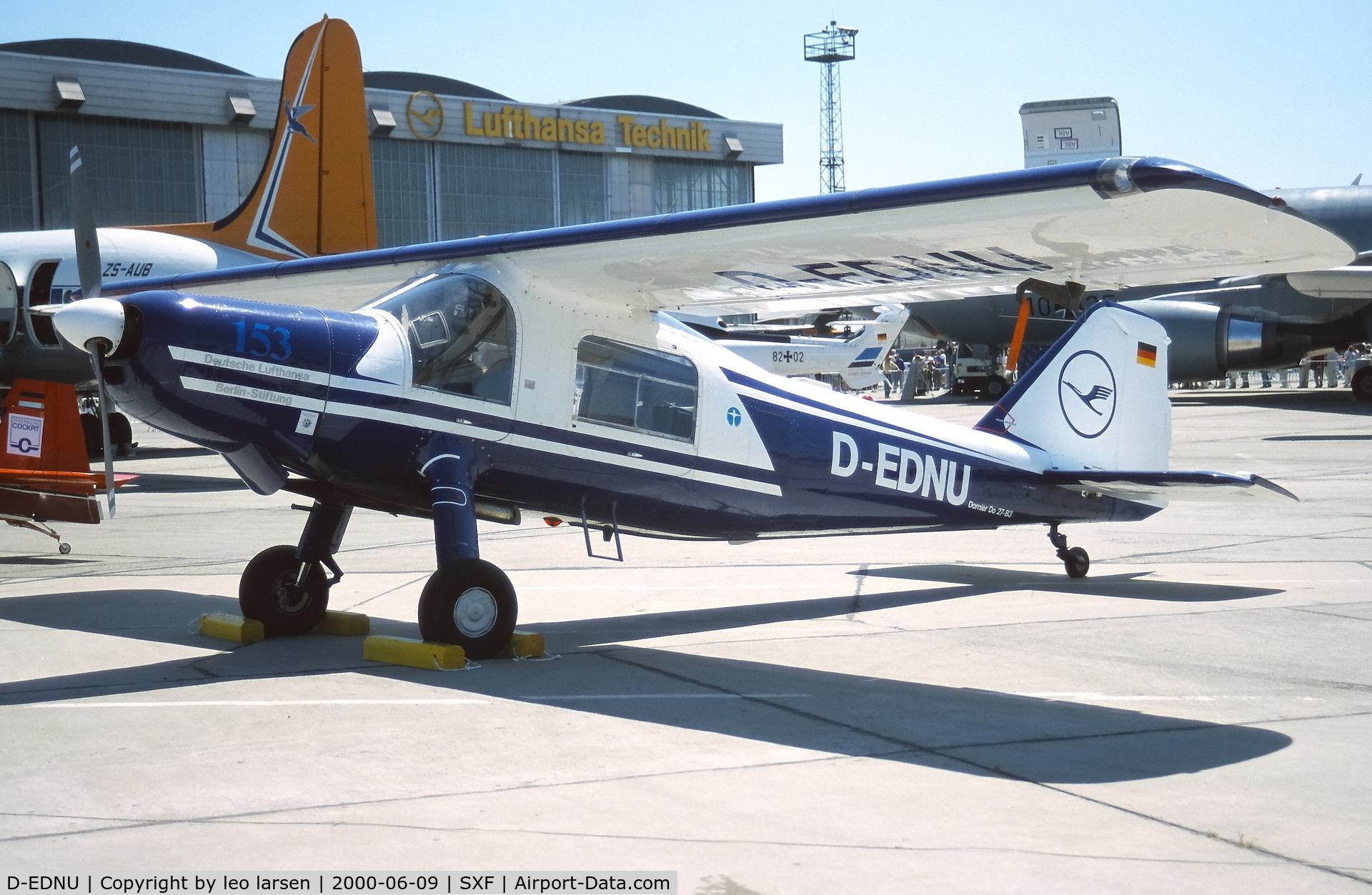 D-EDNU, 1980 Dornier Do-27B-3 C/N 401, Berlin Air Show 9.6.2000