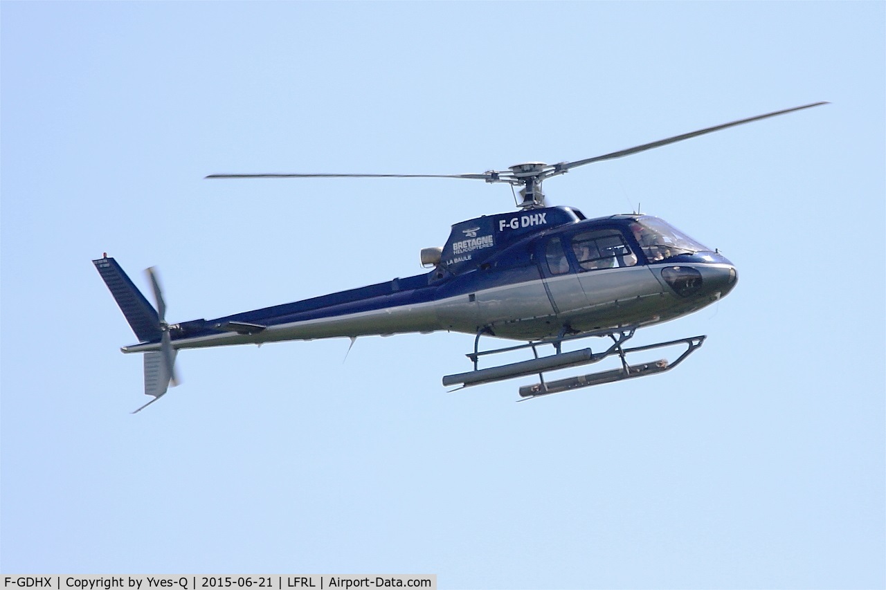 F-GDHX, Eurocopter AS-350B Ecureuil C/N 1662, Eurocopter AS-350B, First flight,, Lanvéoc-Poulmic (LFRL) Open day 2015