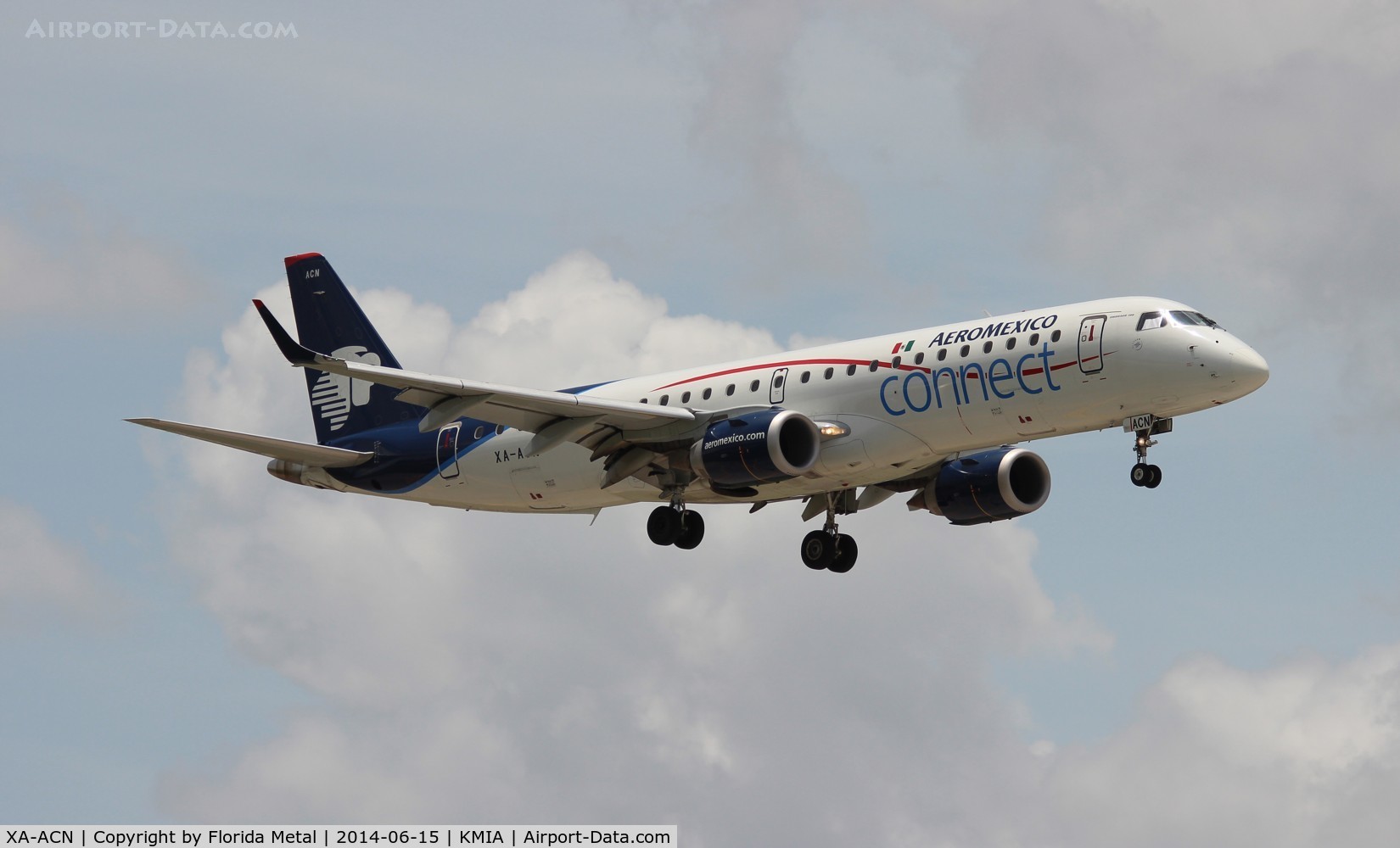XA-ACN, 2012 Embraer 190AR (ERJ-190-100IGW) C/N 19000552, MIA spotting 2014