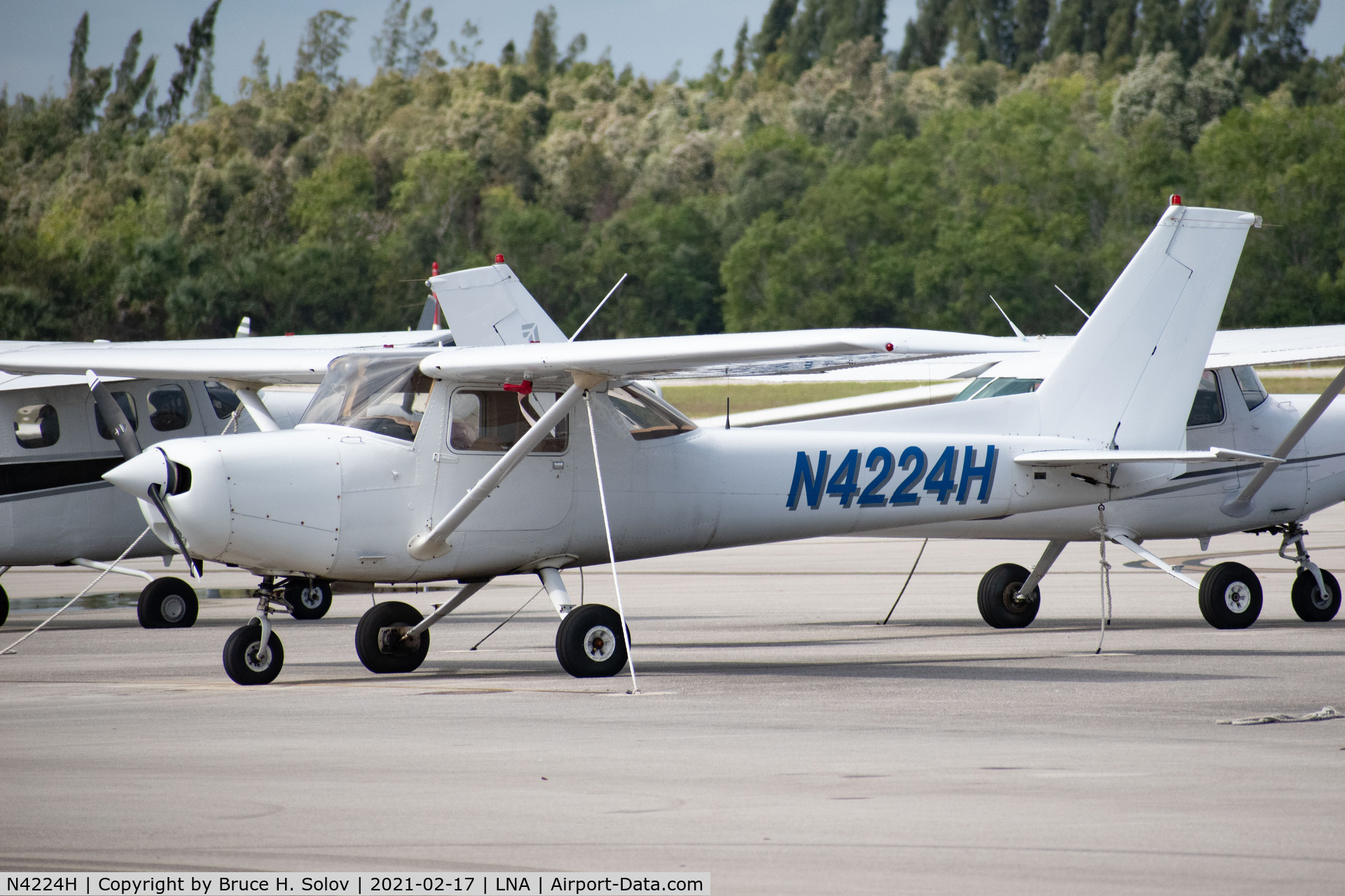 N4224H, 1978 Cessna 152 C/N 152-80324, at LNA
