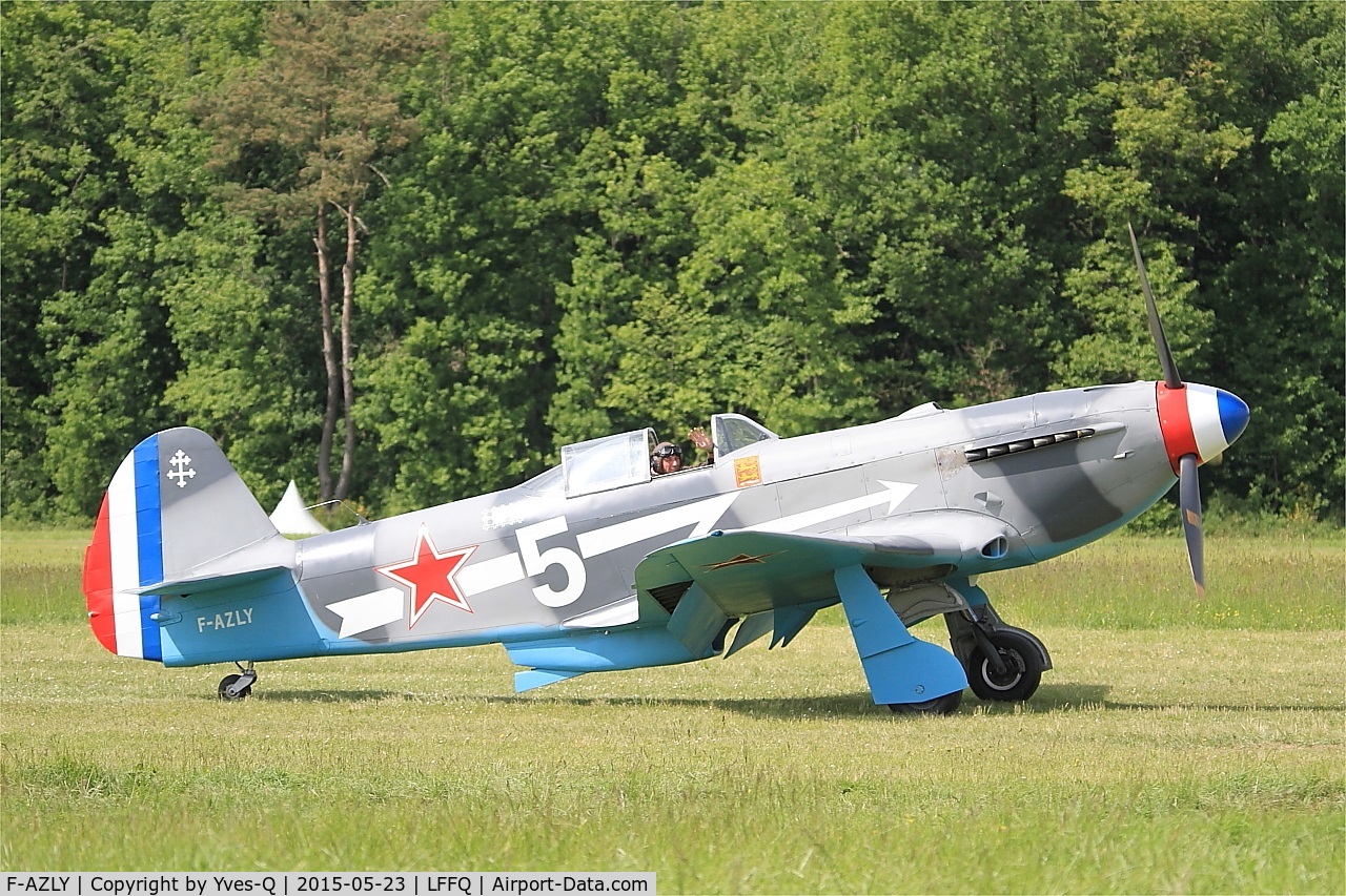 F-AZLY, Yakovlev Yak-3U C/N 172890, Yakovlev Yak-3U, Taxiing, La Ferté-Alais airfield (LFFQ) Air show 2015