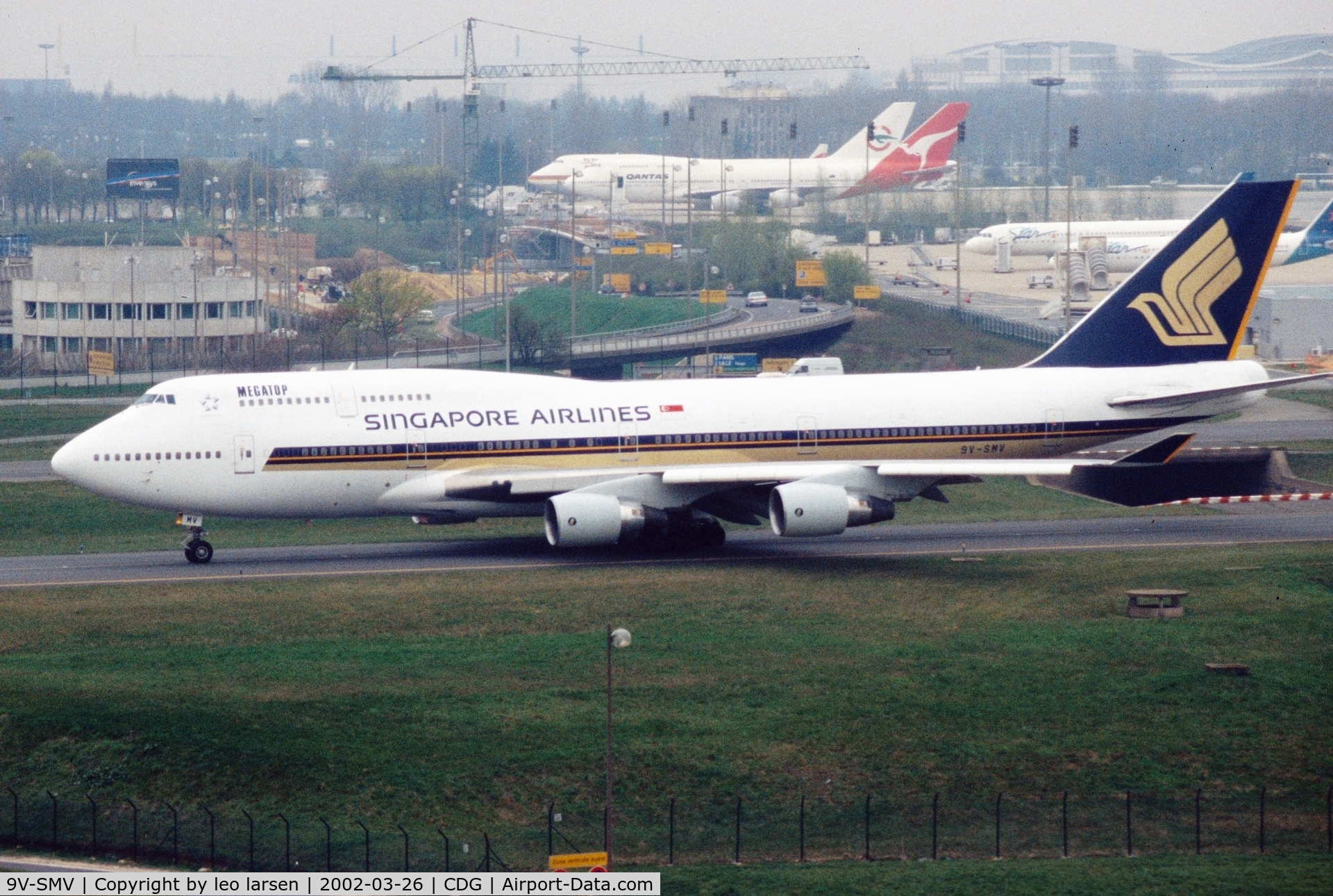 9V-SMV, 1993 Boeing 747-412 C/N 27069, Paris Charles de Gaulle 26.3.2002