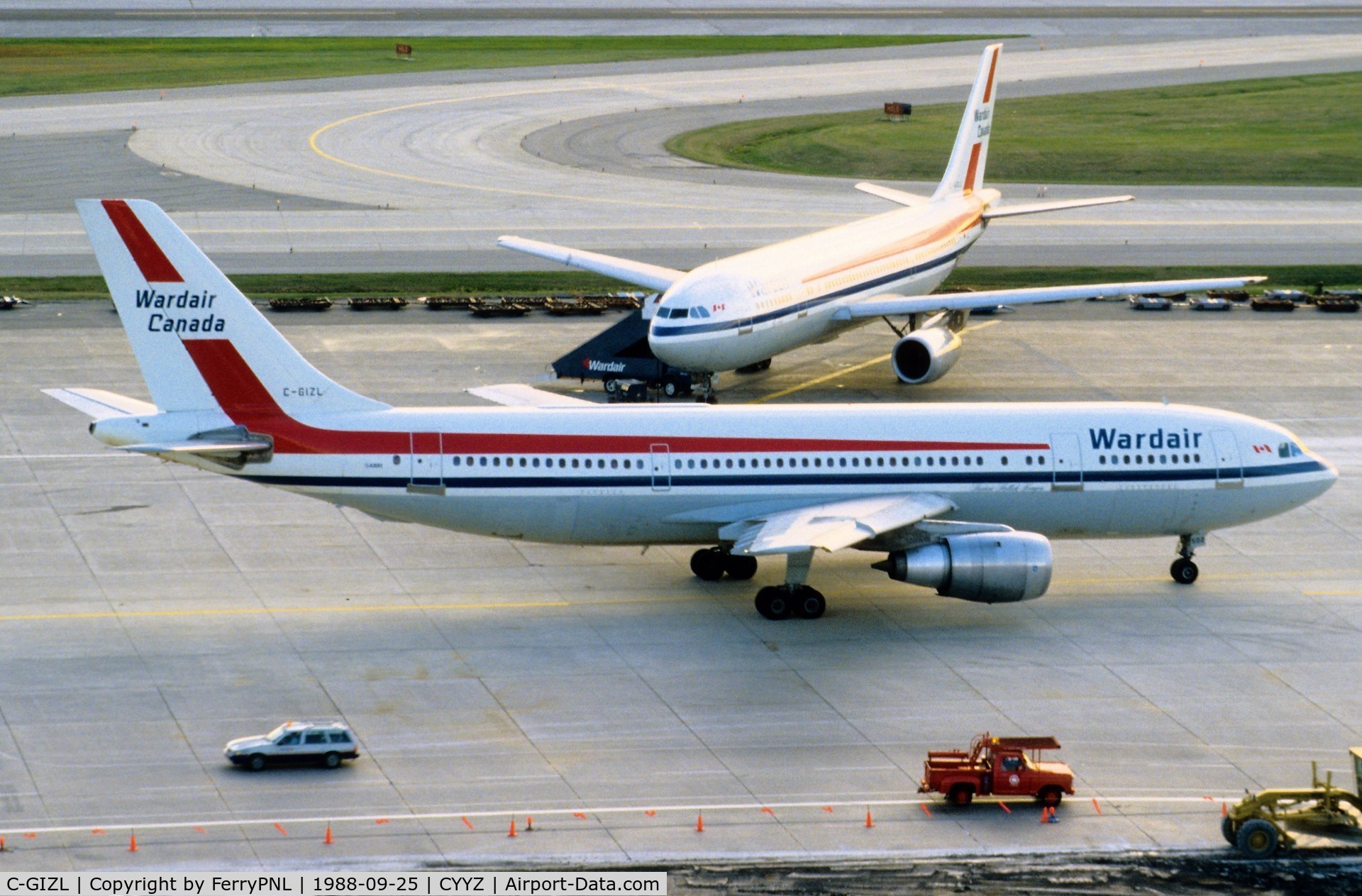 C-GIZL, 1982 Airbus A300B4-203 C/N 192, Wardair A300, 2 in one frame