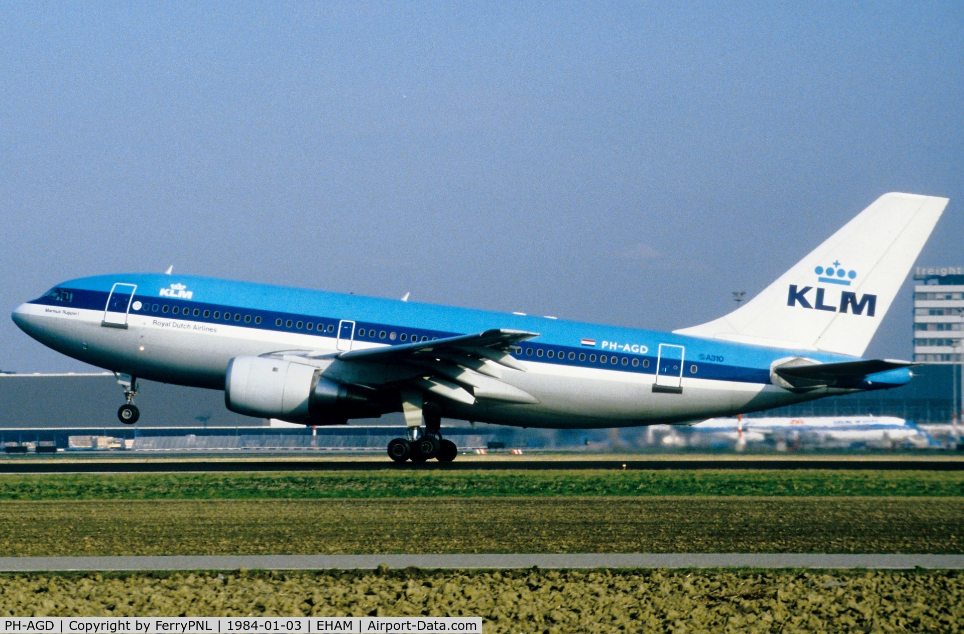 PH-AGD, 1983 Airbus A310-203 C/N 264, KLM A310 rotating