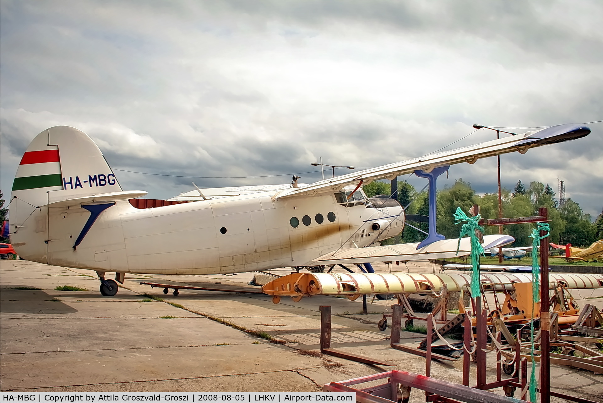 HA-MBG, Antonov An-2R C/N 1G163-29, LHKV - Kaposújlak Airport, Hungary