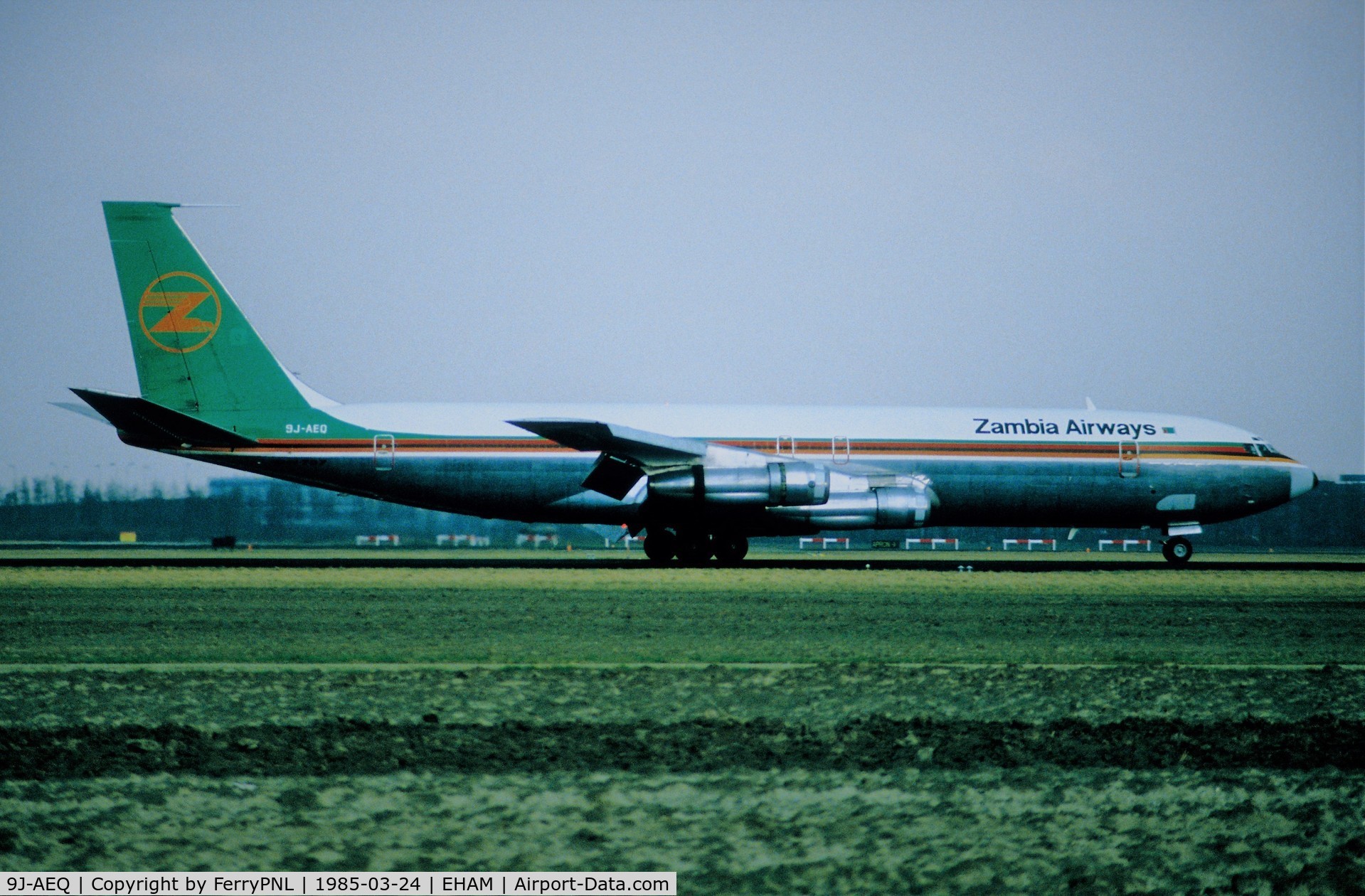 9J-AEQ, 1967 Boeing 707-321C C/N 19367, Zambia B707 landing in AMS